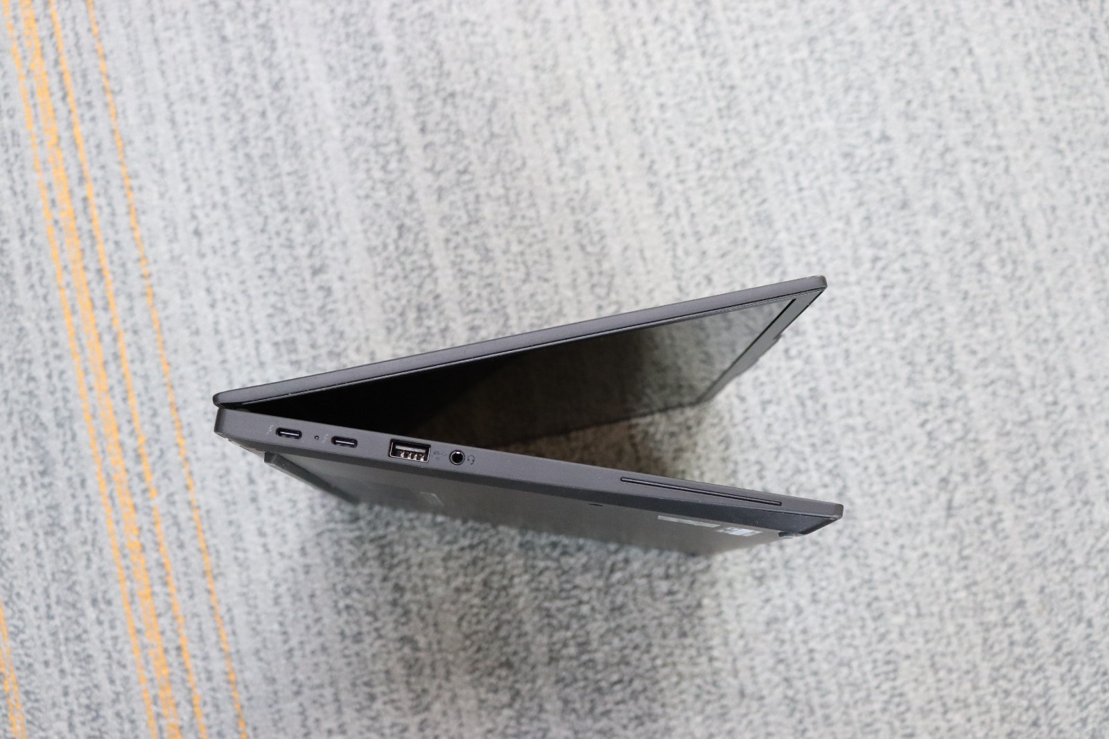 Lenovo ThinkPad X13 Gen4 13.3″ WUXGA Touch, i7 1355U, 16GBDDR5, 512GB SSD Laptop