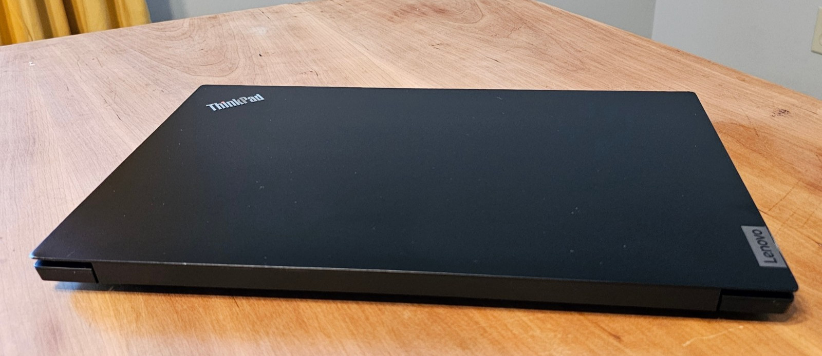 Nice Lenovo E15 Gen 2 i5-1135G7 2.40GHz 8GB 256GB NVMe Full HD AC & 83% Battery