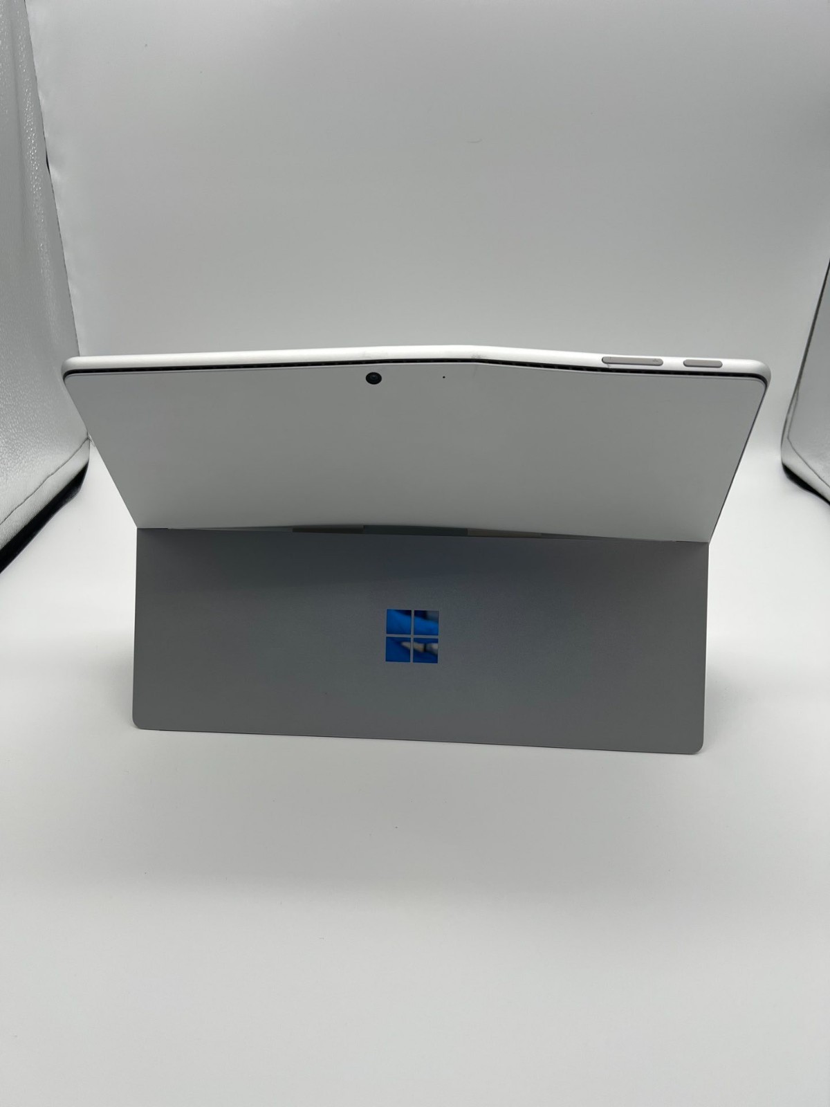 Microsoft Surface Pro 11 Copilot+ PC Snapdragon X Plus 16GB 512GB Win11 home