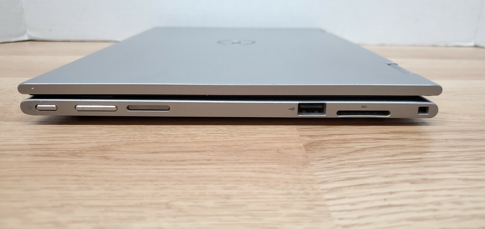 Dell Inspiron 11 3147, Window 10, Pentium N3530, 4GB RAM, 120GB SSD, 2in1 TouchS