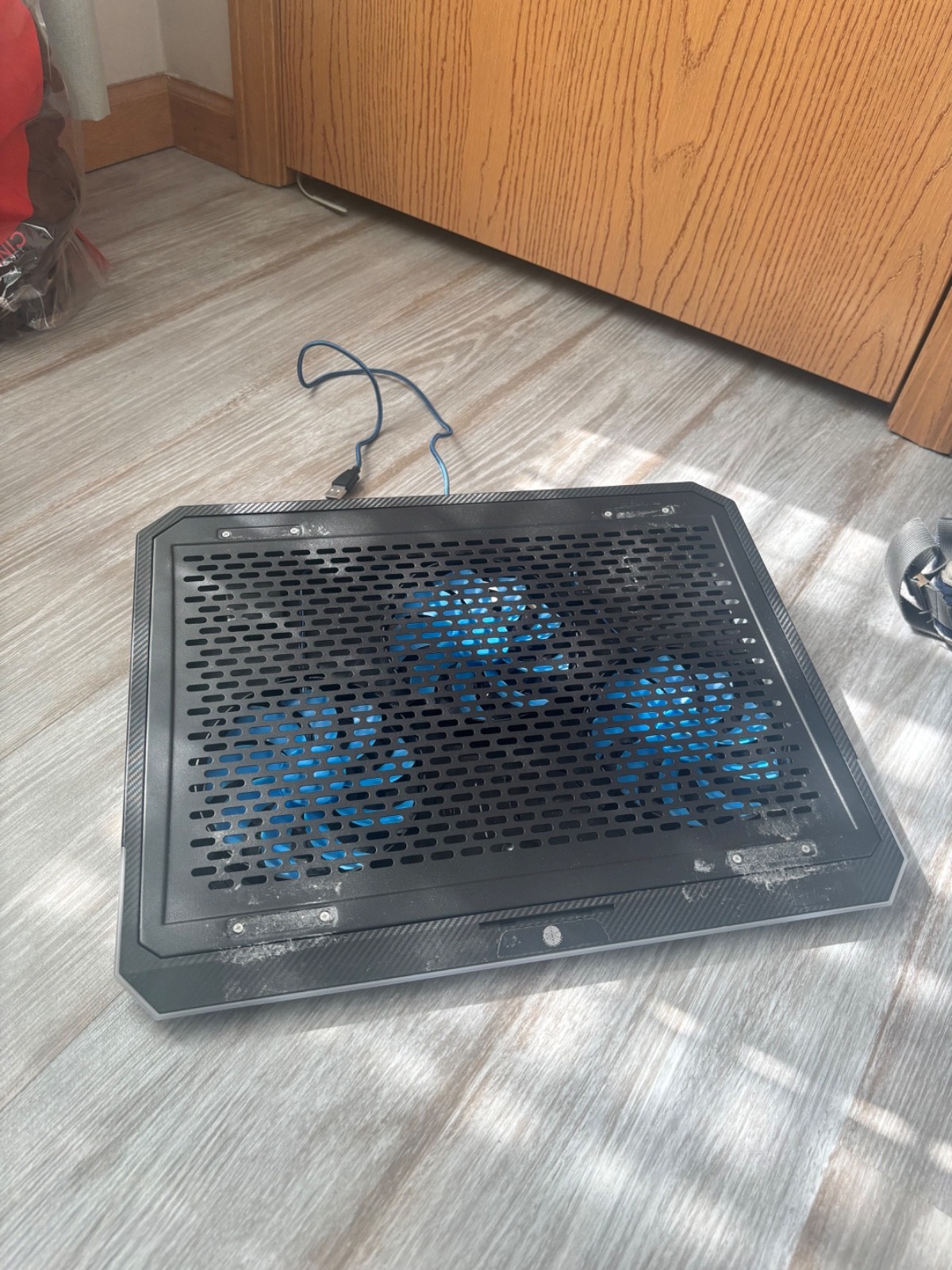 OMEN by HP Laptop 15t-dc100 w/ Original Charger, External Keyboard, Cooling Pad