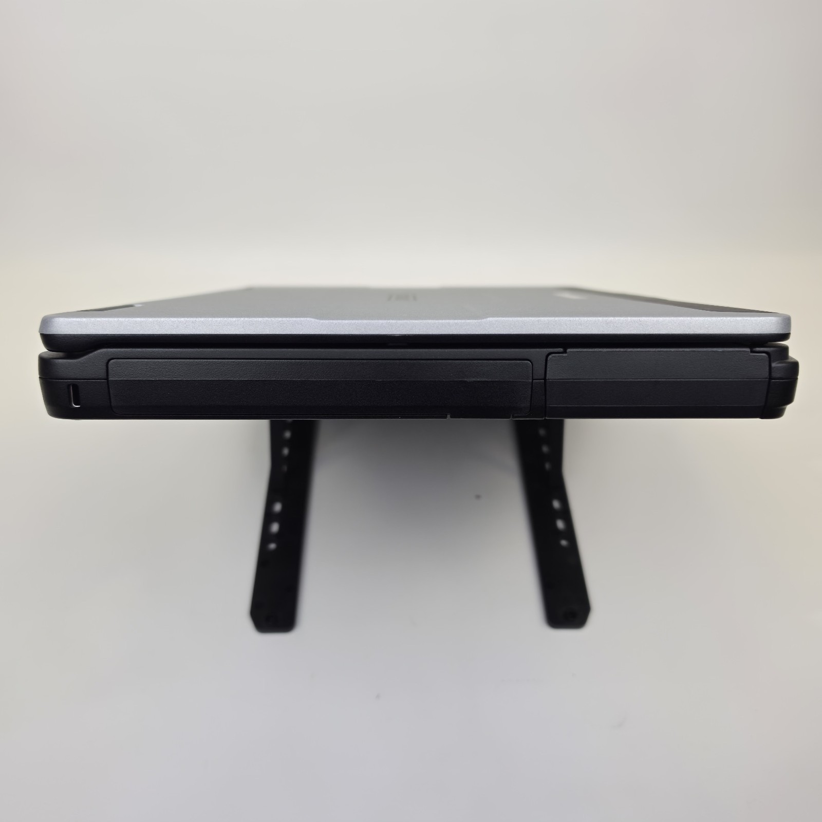 Panasonic Toughbook FZ-55 MK2 FHD I7-1185G7 32GB 512 NO OS/AC