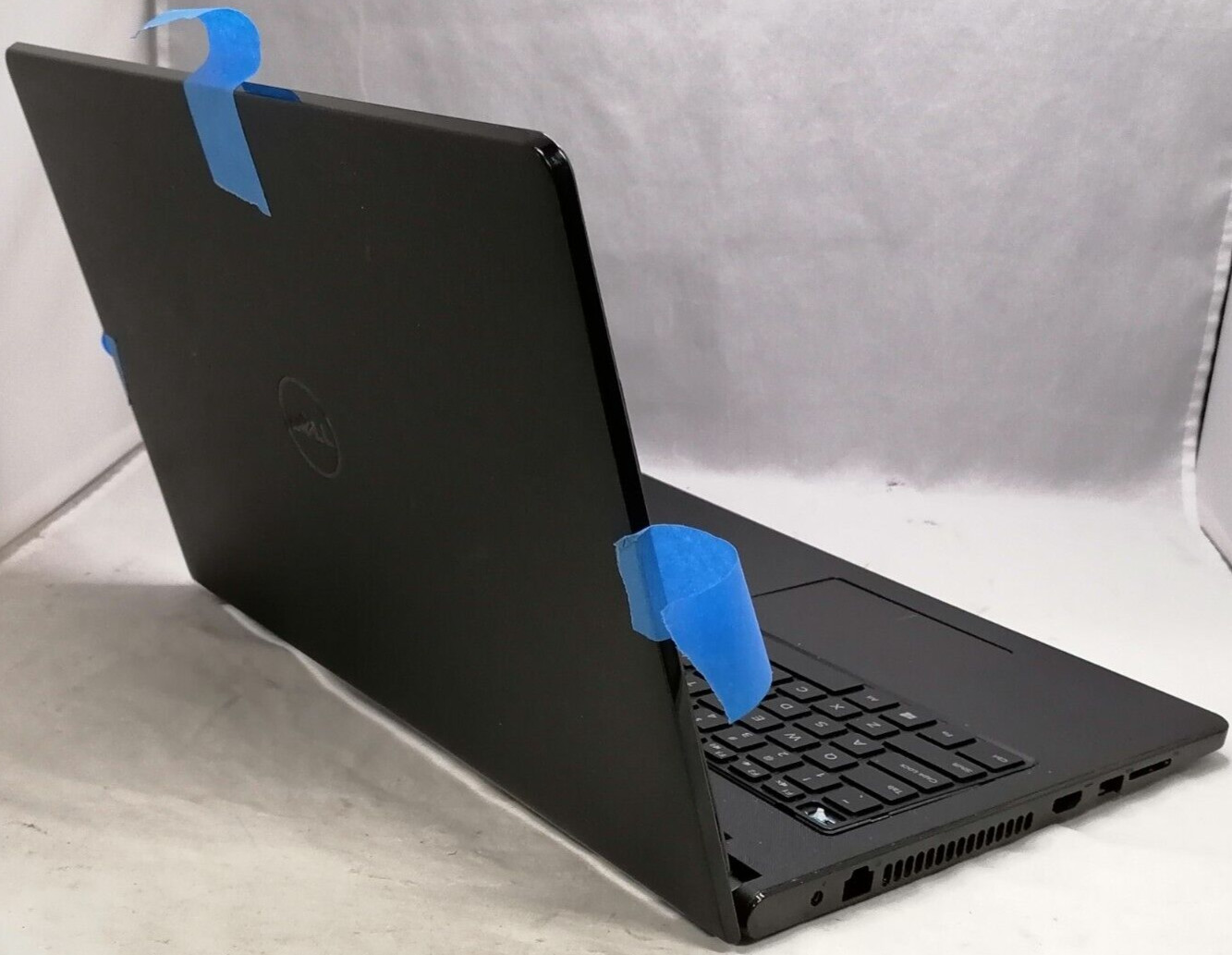 FOR PARTS 15.6″ Dell Inspiron 15 3558 (i3-5015U/2.1 GHz/NO RAM/NO GB HDD)