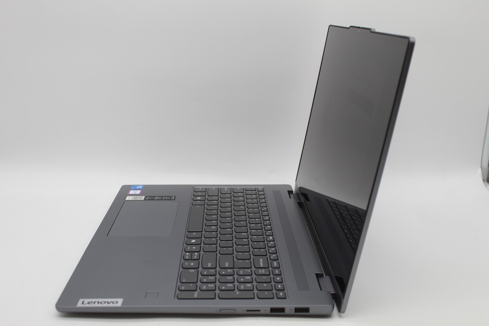 Lenovo IdeaPad 5 16″ Touch Intel Core 5 120U 1.4GHz 16GB 512GB SSD PC1744670