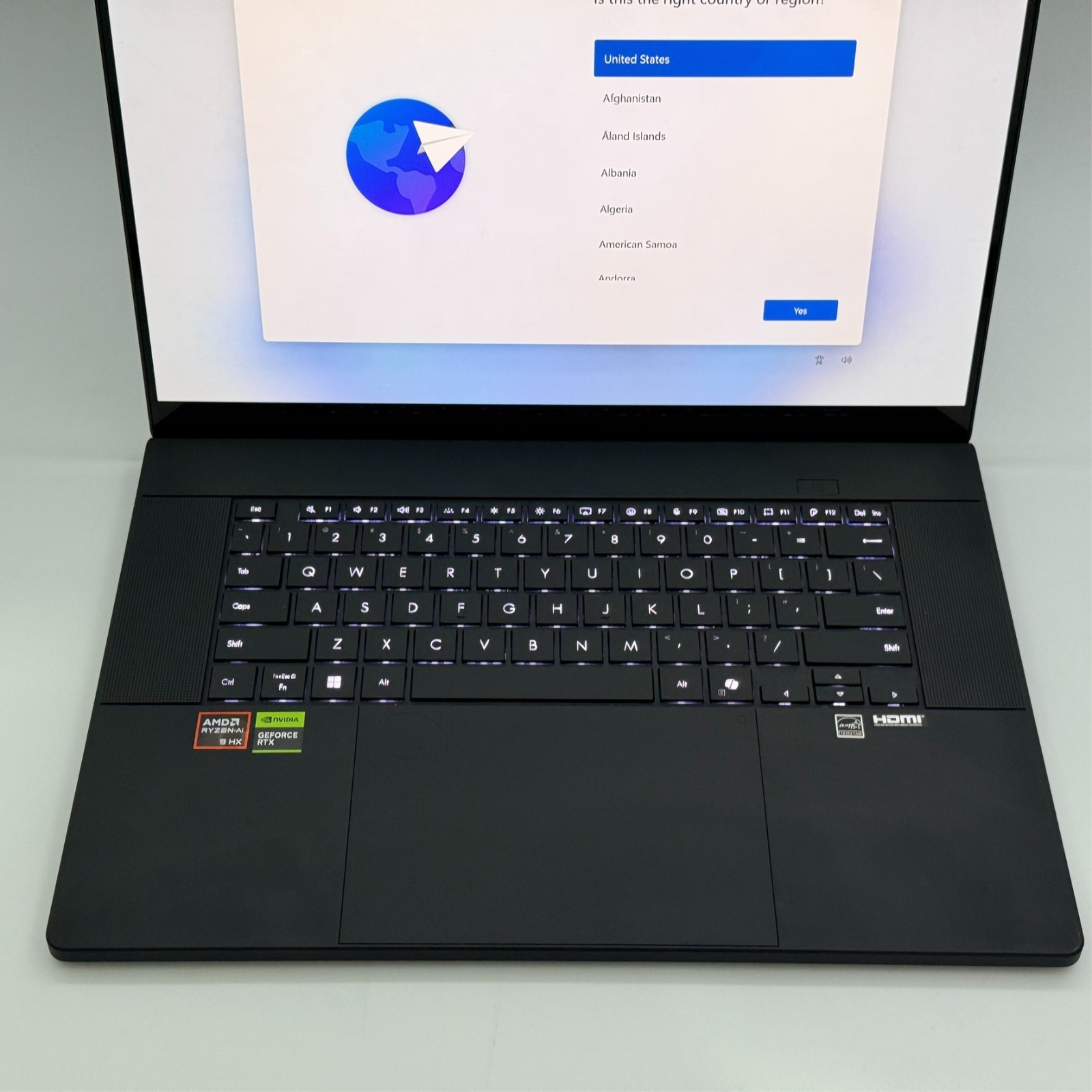 ASUS ProArt P16 Creator 3K OLED Laptop AMD Ryzen AI 9 HX 370 RTX 5070 32GB 2TB