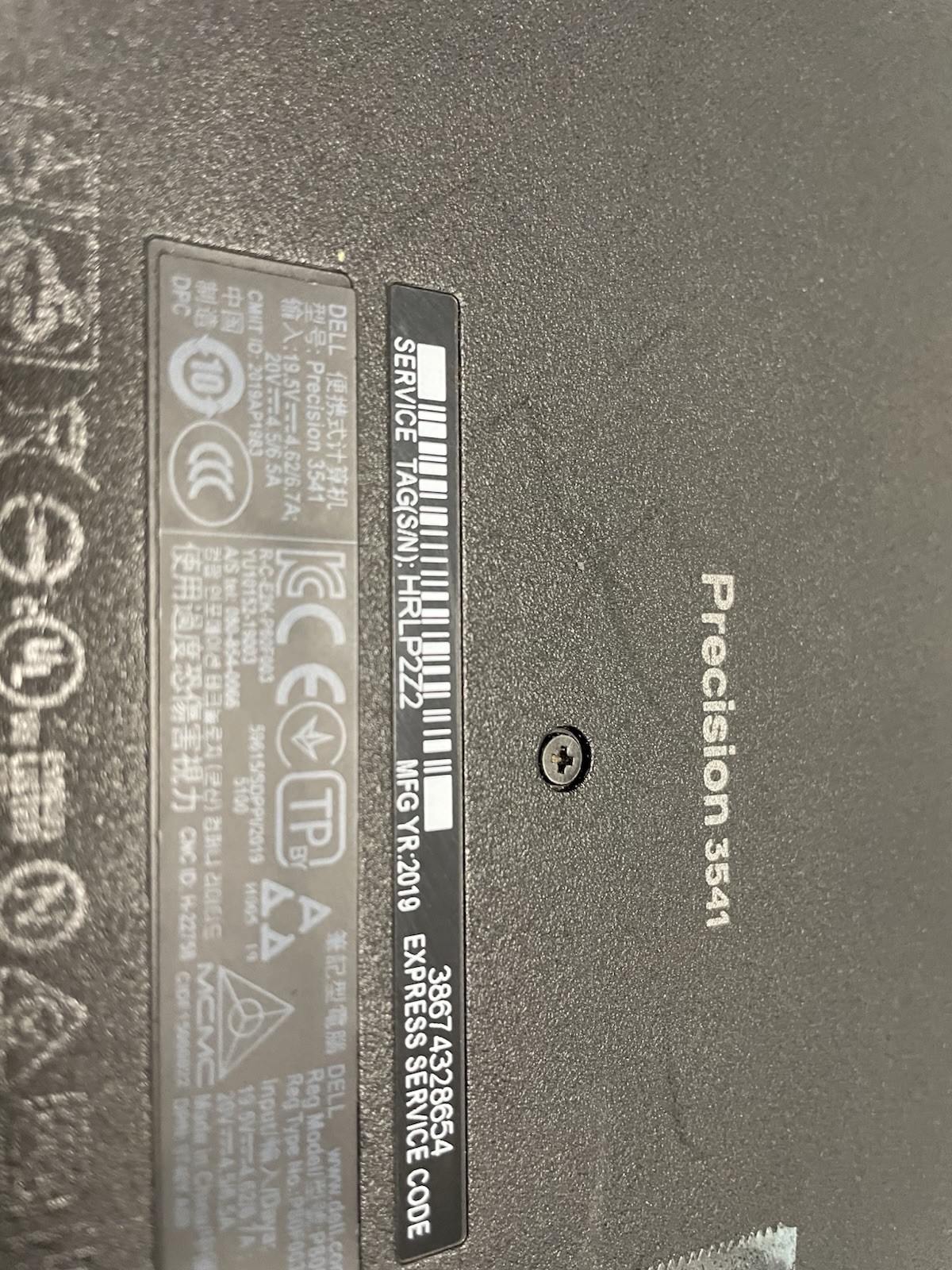 Dell Precision 3541 Mobile Workstation Intel(R) Core(TM)i7-9850H CPU @2.6 GHz 36