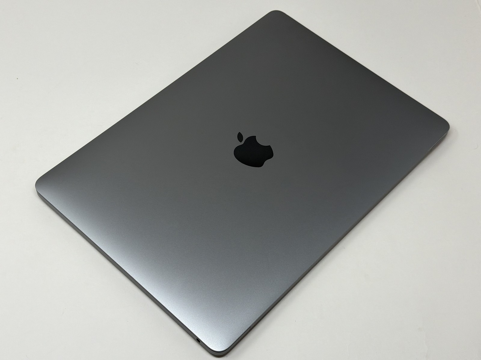 Apple Macbook Pro M1 Chip 8-Core 13in 256GB SSD 8GB RAM A2338 2020 DEFECTIVE