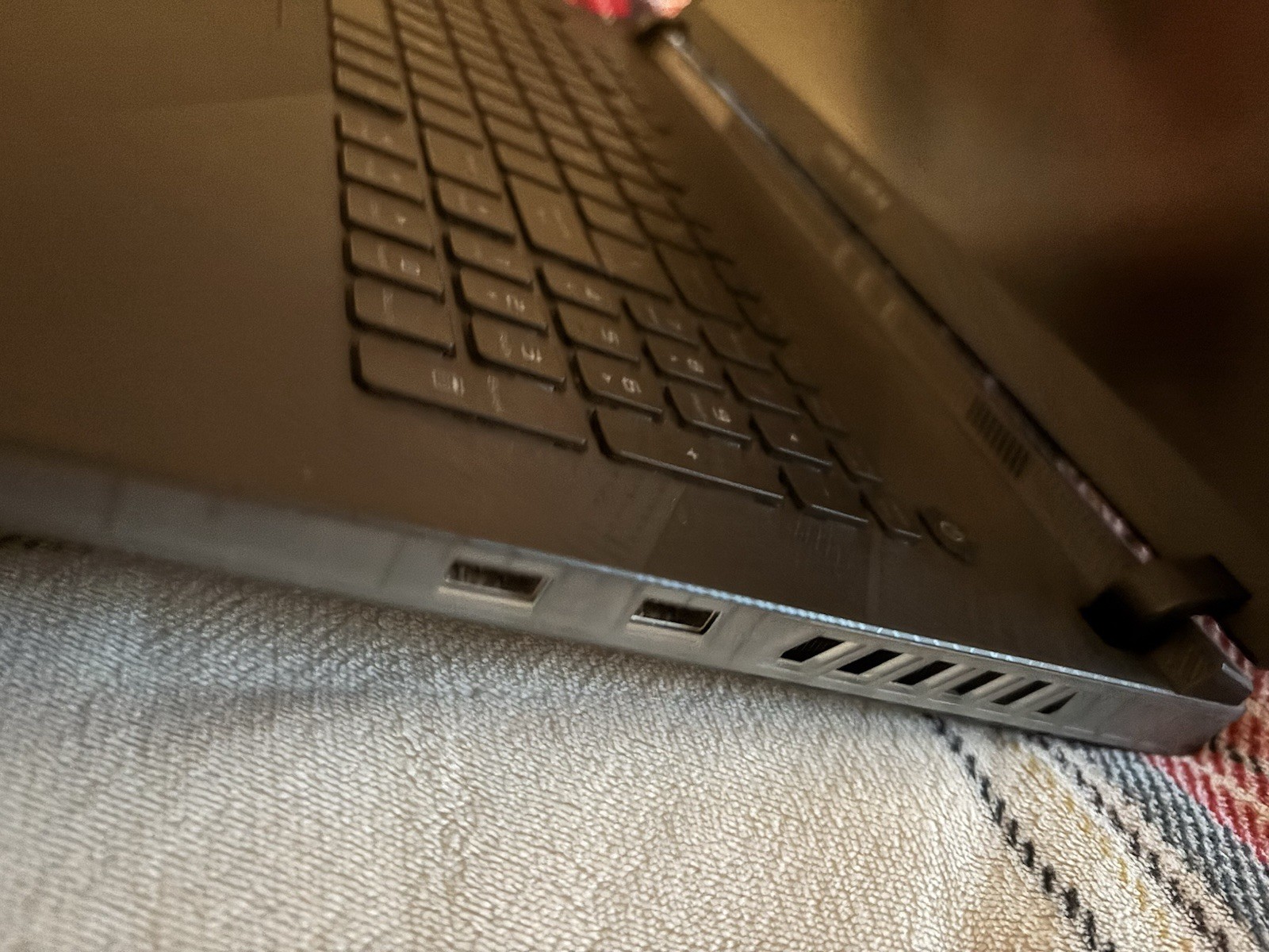 ASUS ROG 18in Gaming Laptop i9-14900HX 32GB 1.9TB SSD RTX 4090 W11 Pro