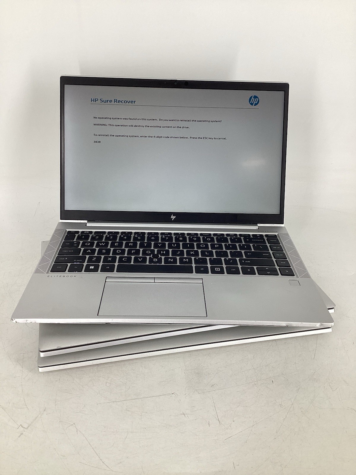 3 LOT HP EliteBook 840 G8 14″ (i7-1185G7 @3.0GHz, 32GB RAM, 256GB NVMe) *Read