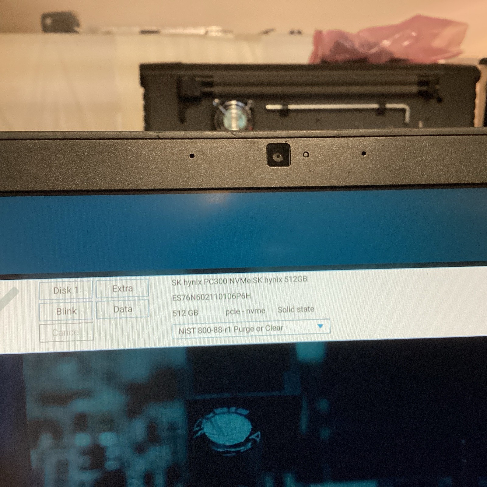 Dell Latitude 7480 14.0″ | i5-7300U@2.6GHz | 8GB RAM | 512GB SSD | Win 10 Pro