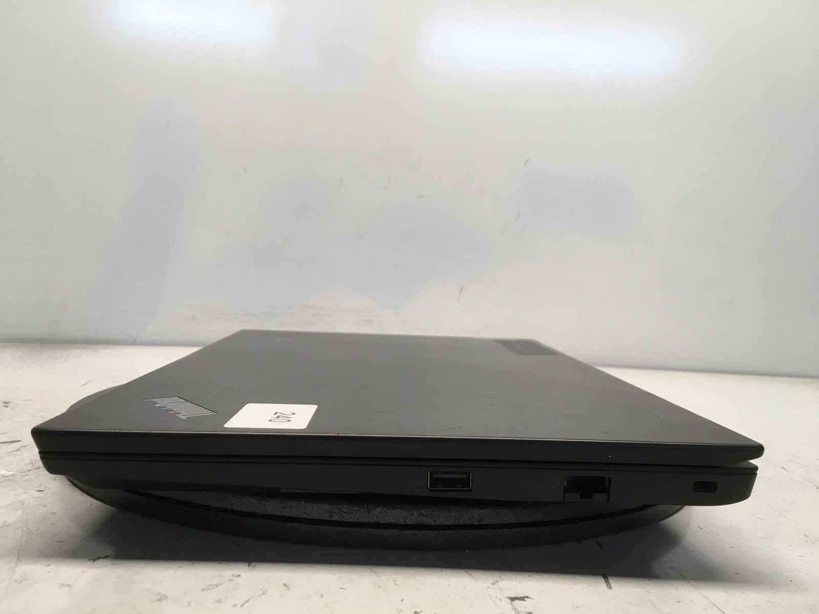 Lenovo ThinkPad E14 AMD Ryzen 5 5000 Series No RAM NO HDD No Batt