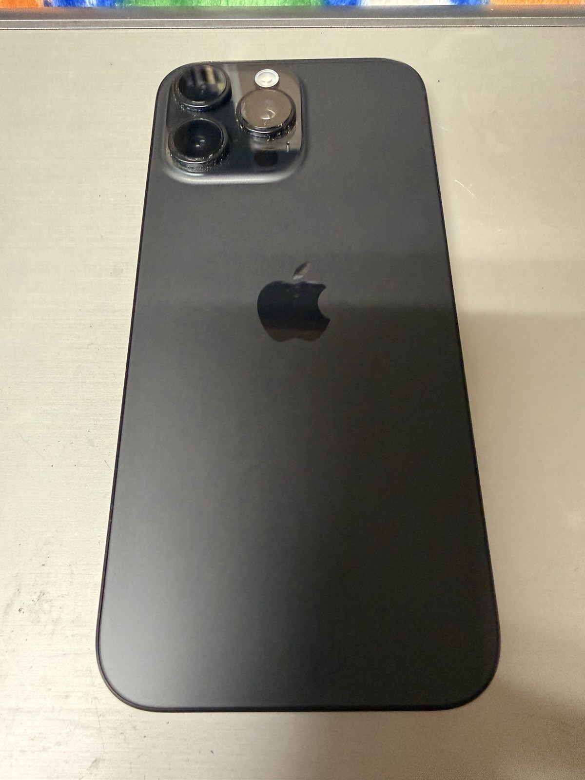 Apple iPhone 16 Pro Max – Spectrum-256 GB Titanium-case Mint-READ Carefully
