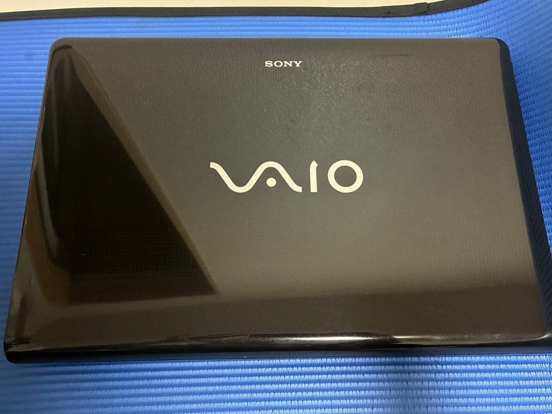 Sony Vaio PCG-71311N VPCEB17FJ Core i3-M330 4GB SSD 240GB Tested Excellent