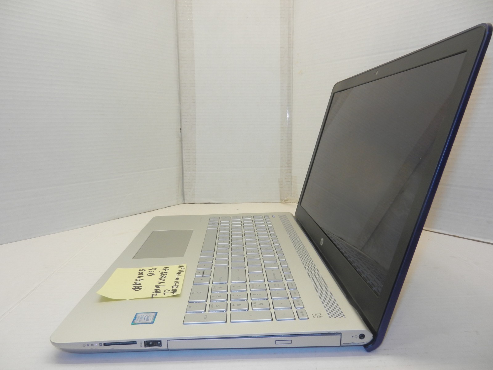 HP PAVILLION 15-CC184CL 15.6 i5-8250U@1.6GHz 8GB RAM 500GB HDD WINDOWS 10