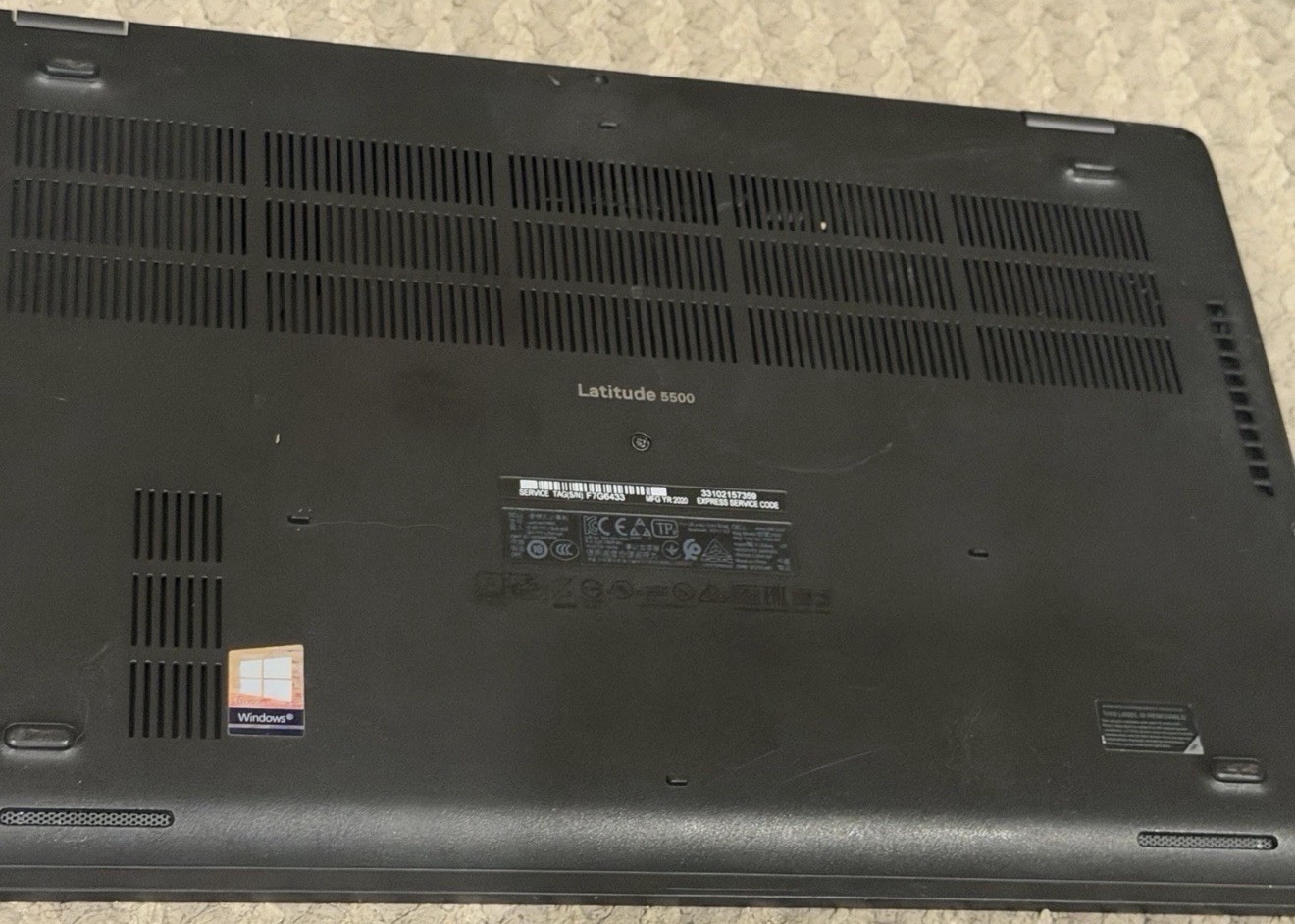 DELL LATITUDE 5500 Laptop I5