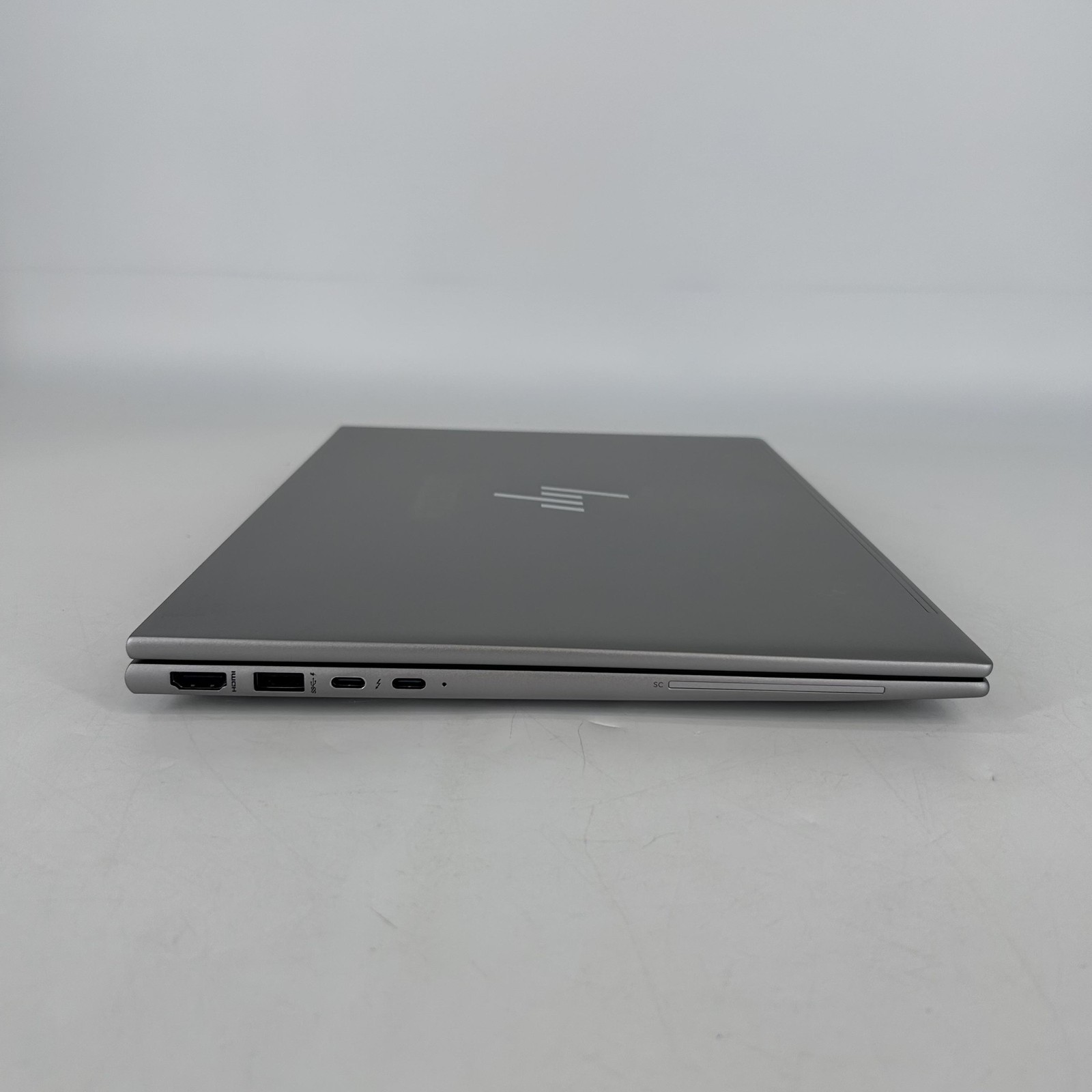 HP ZBook Firefly 14 G10 FHD+ 1.8 GHz i7-1365U 32GB 1TB SSD RTX A500 Very Good