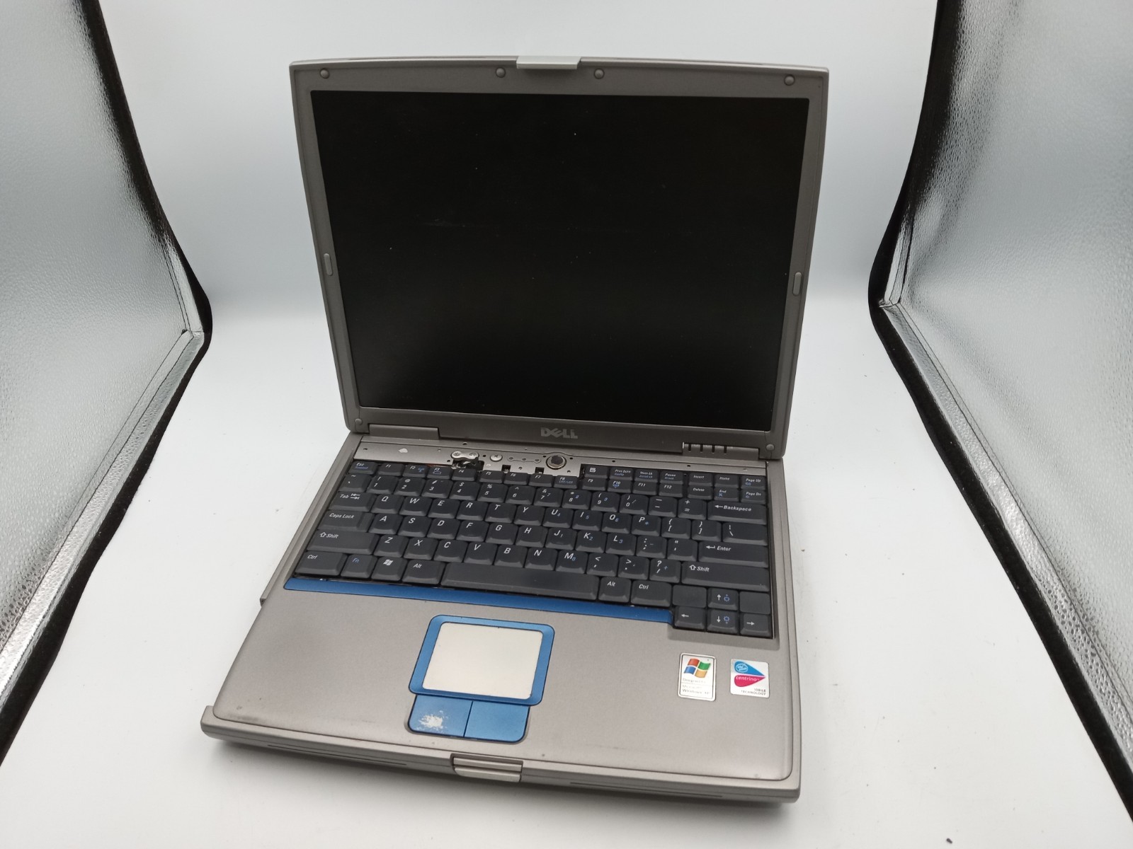 Lot of 6 – Dell D600 / 600m 14″ Laptops Intel Pentium CPU – PARTS / REPAIR -RR