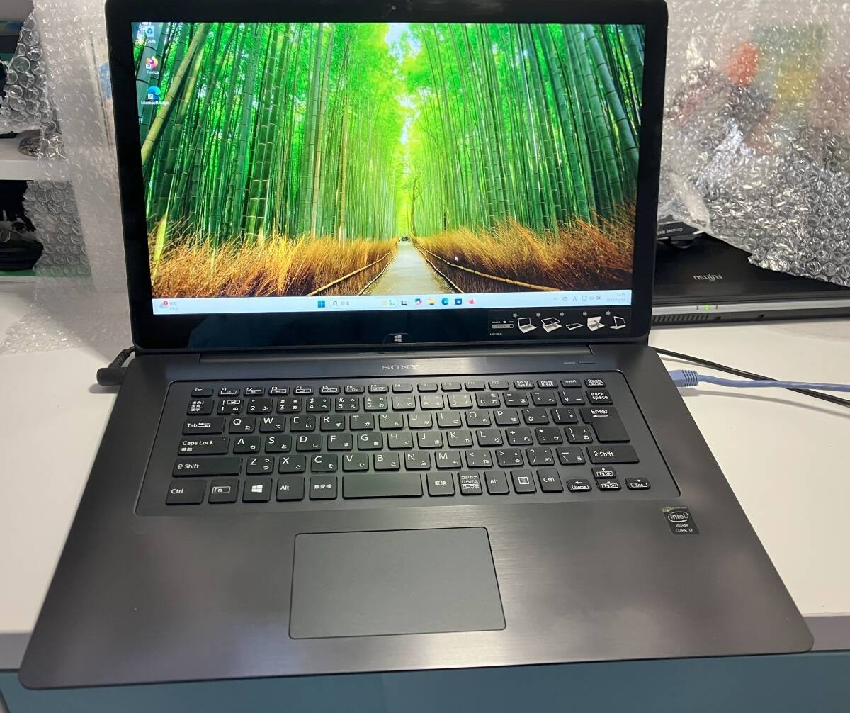 SONY VAIO Fit15 SVF15N18DJB Core i7 8GB SSD 128 Windows10 15.5in Touch panel JP