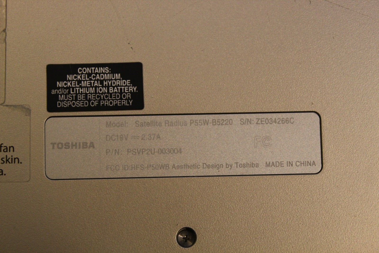 Toshiba Satellite Radius P55W-B5220 Laptop Booted 750GB HD Wiped Screen Probs i5