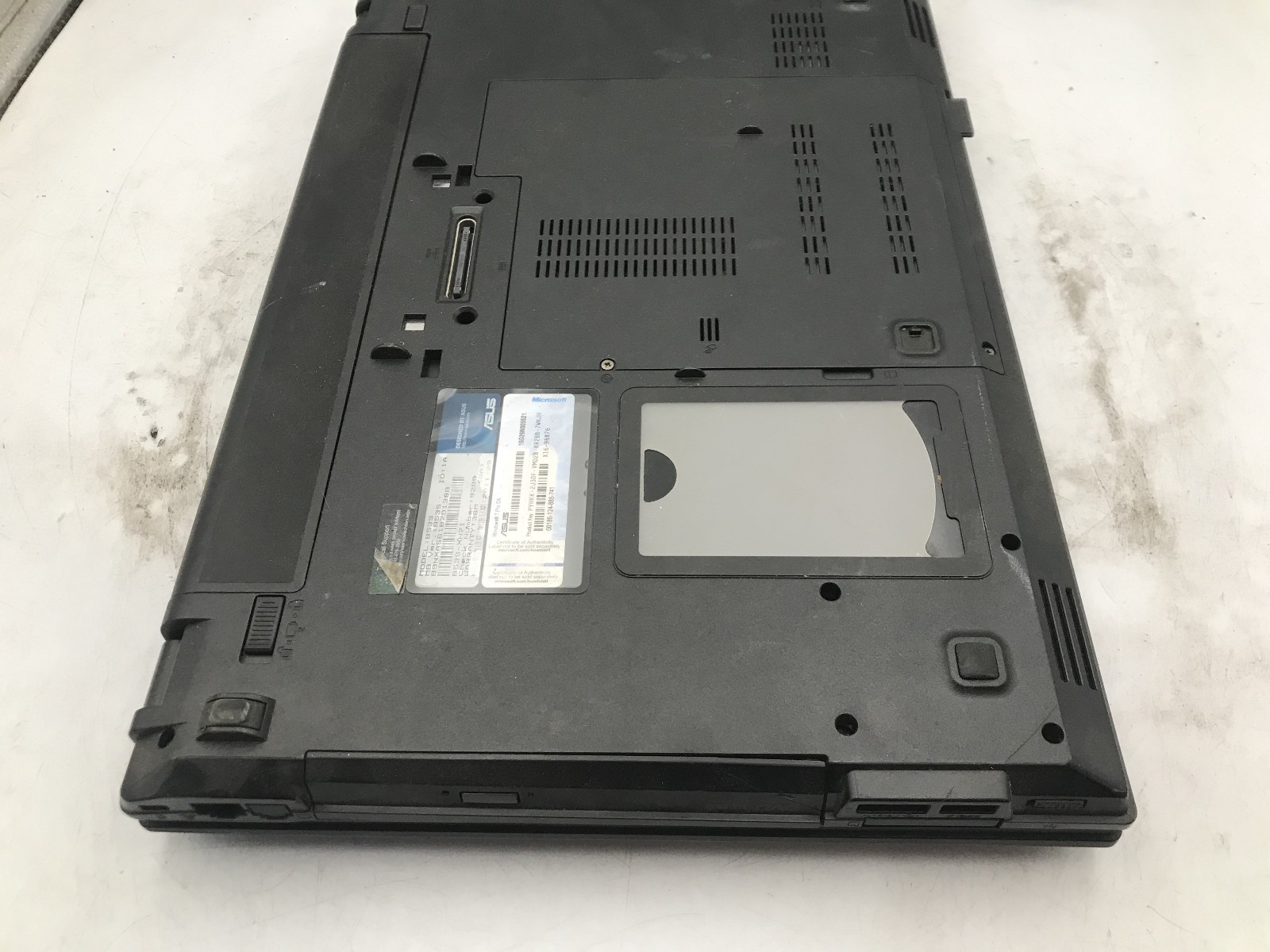 ASUS B53S XH71 – BOOTS TO BIOS – INTEL I7 2620M – 8GB RAM – READ DESCRIP – BB