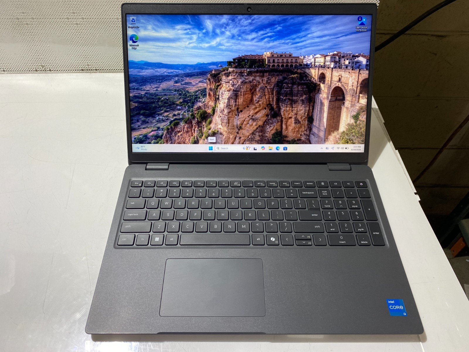 DELL LATITUDE 3550 i3-1315U@1.20GHz 8GB RAM 512GB SSD NVMe W11P