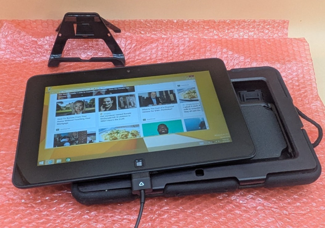 Dell Latitude 10 ST2 10.8″ Touchscreen 2GB 64GB Windows Tablet~Dead Battery