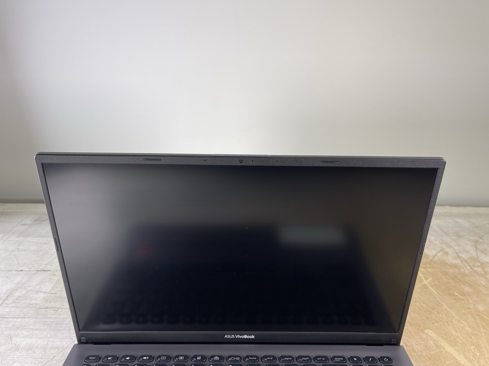 ASUS VIVOBOOK F512D RYZEN 5 3500U @ 2.10GHz, 12GB RAM, NO HDD/OS