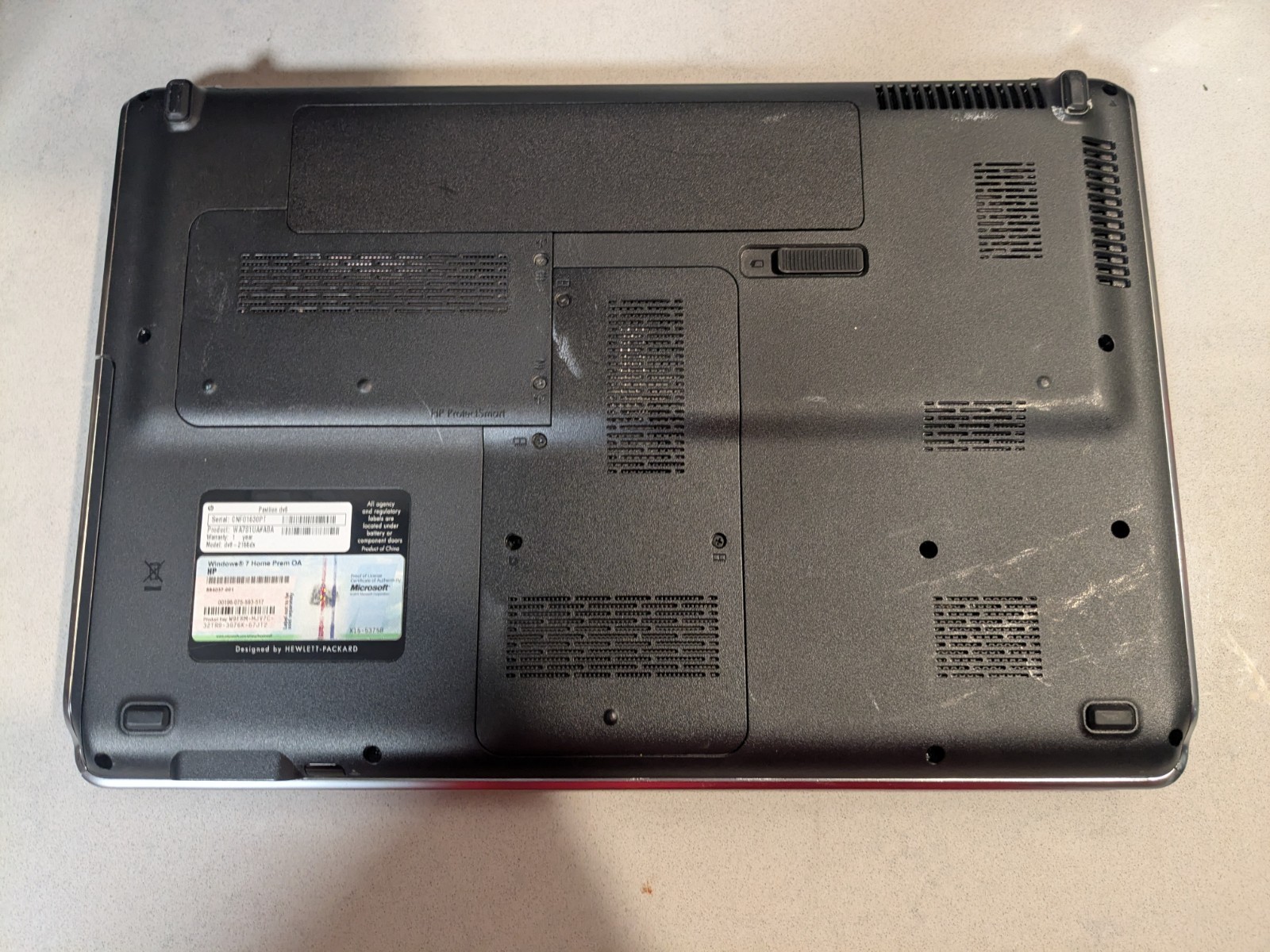 HP Pavilion dv6-2155dx Laptop 15.6″ Core i3 2.13GHz 4GB 500GB Win7 Black