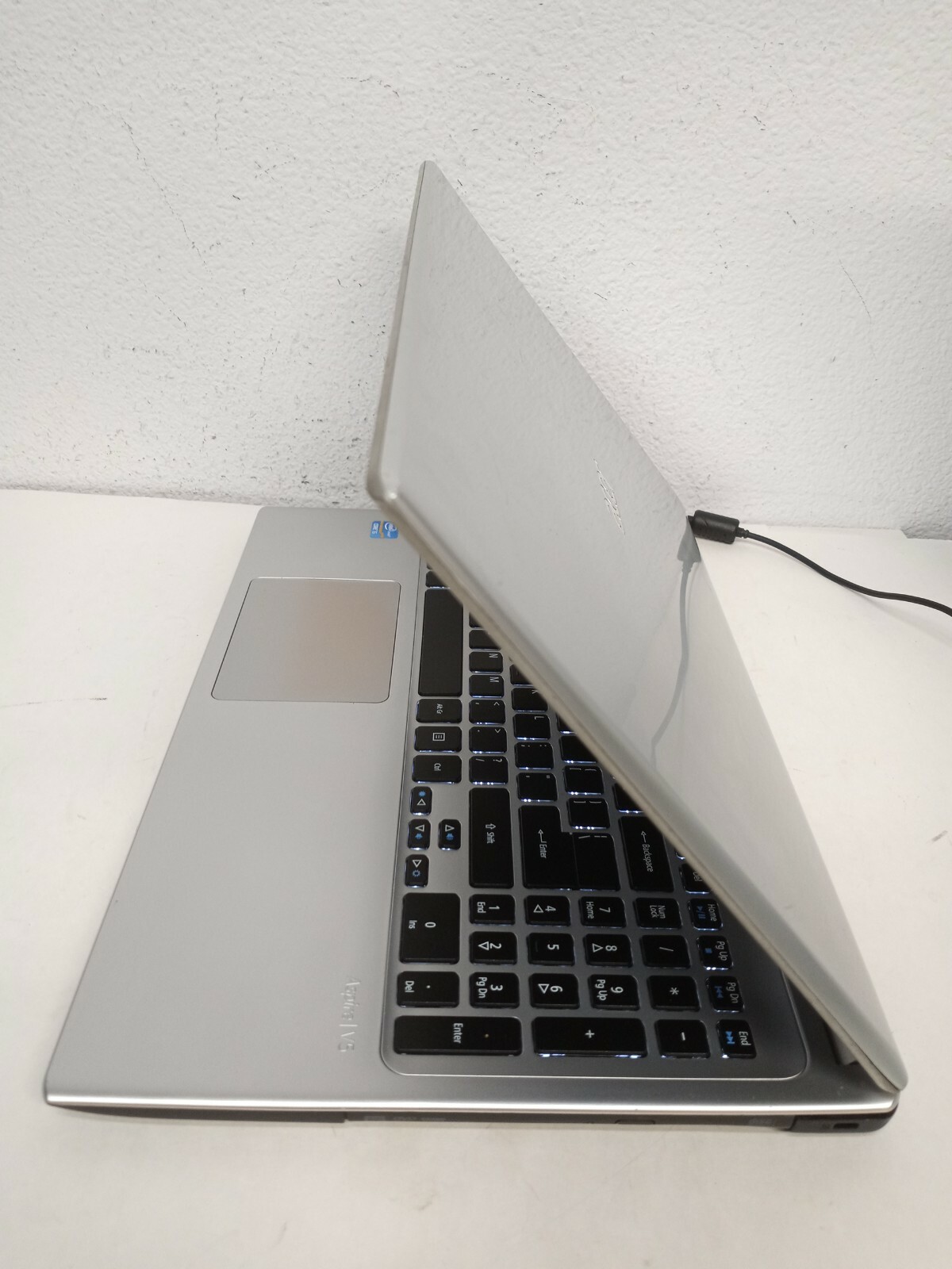 Acer Aspire V5-571P Intel Core i5-3317U 1.7GHz 2GB Ram DVD, NO HARD *FOR PART