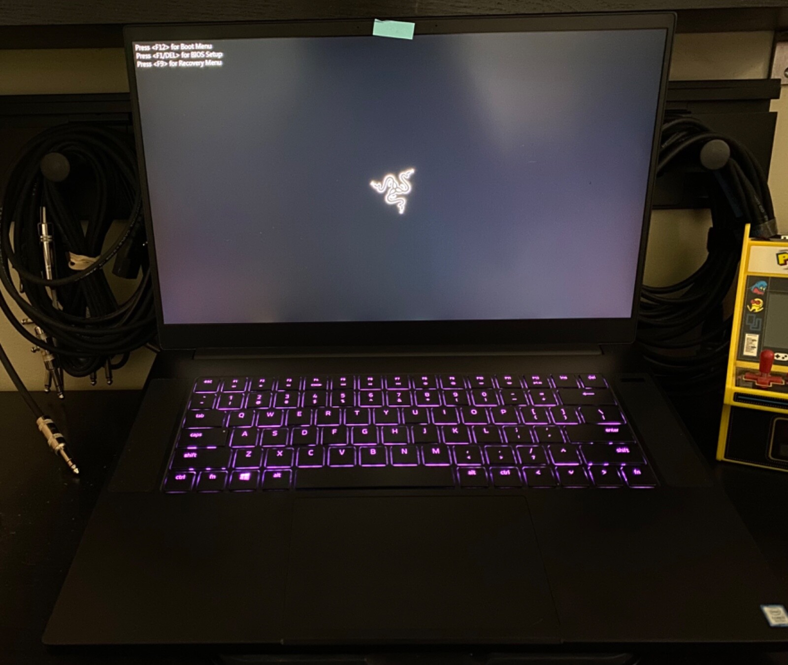 Razer Blade 15 15.6″ (6TB SSD,Intel Core i7 9th Gen., 4.50 GHz, 32GB RAM)…