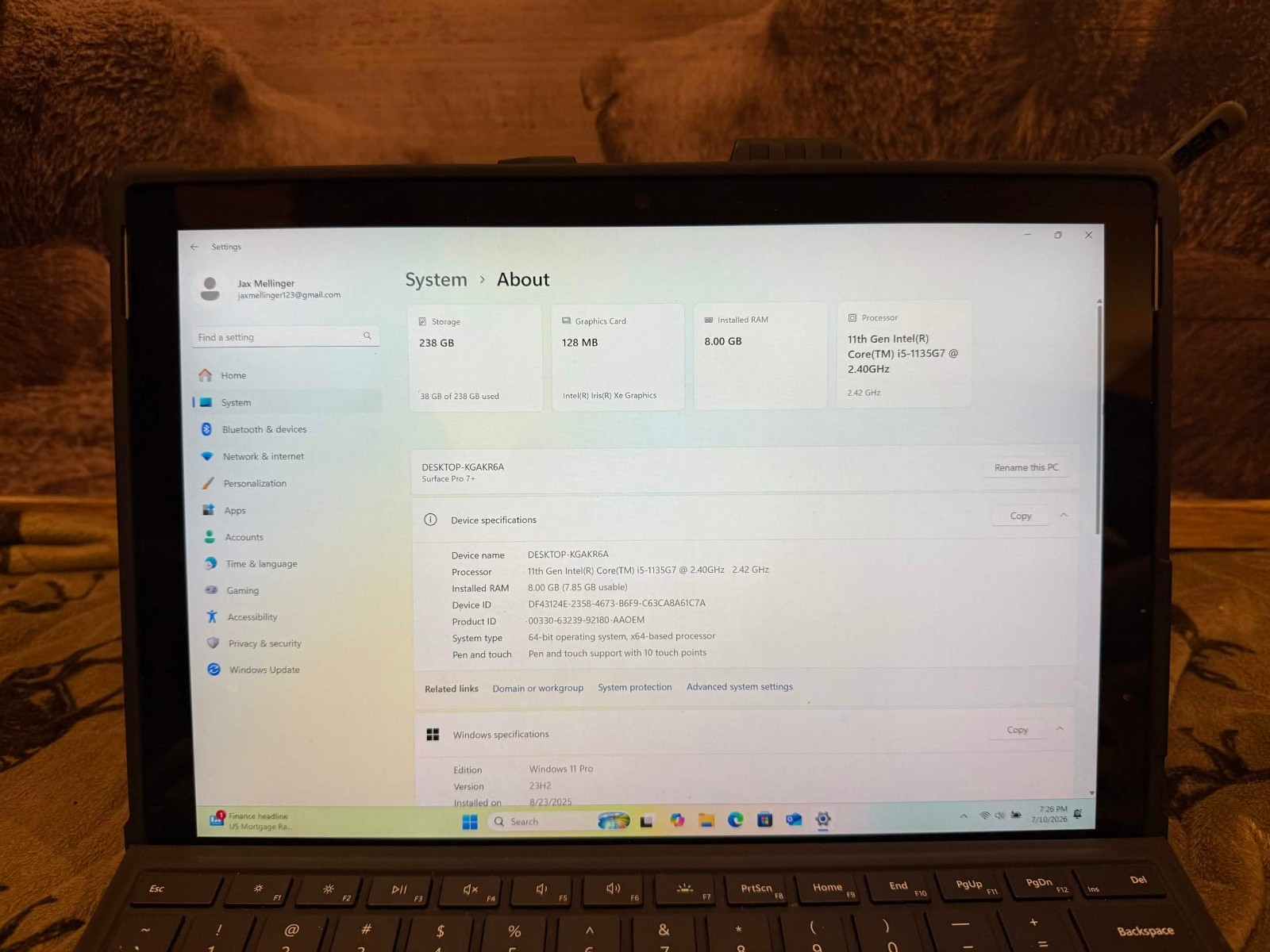 Microsoft Surface Pro 7+ Core i5-1135G7 2.4GHz 8GB 256GB w/ Type Cover + Charger