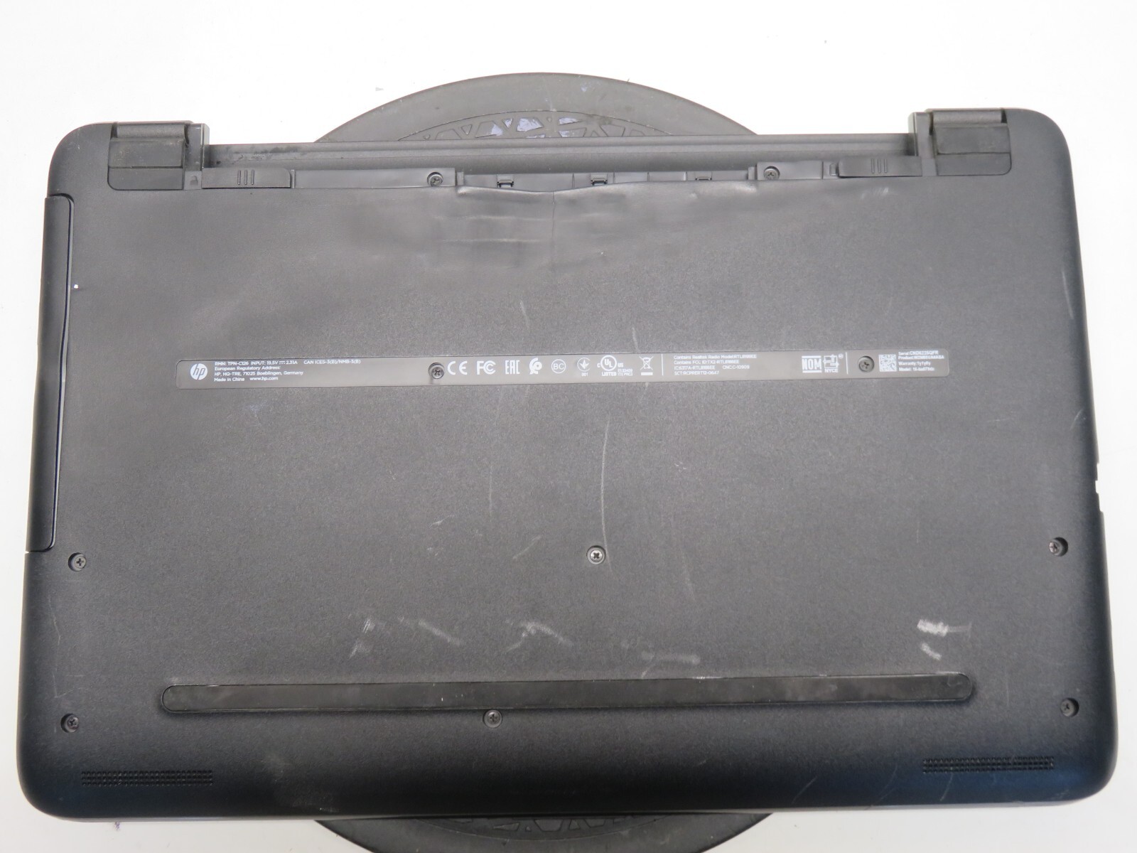 HP Notebook 15-ba079dx AMD A10-9600P Radeon R5 2.4 GHz 6GB NO HDD No Batt