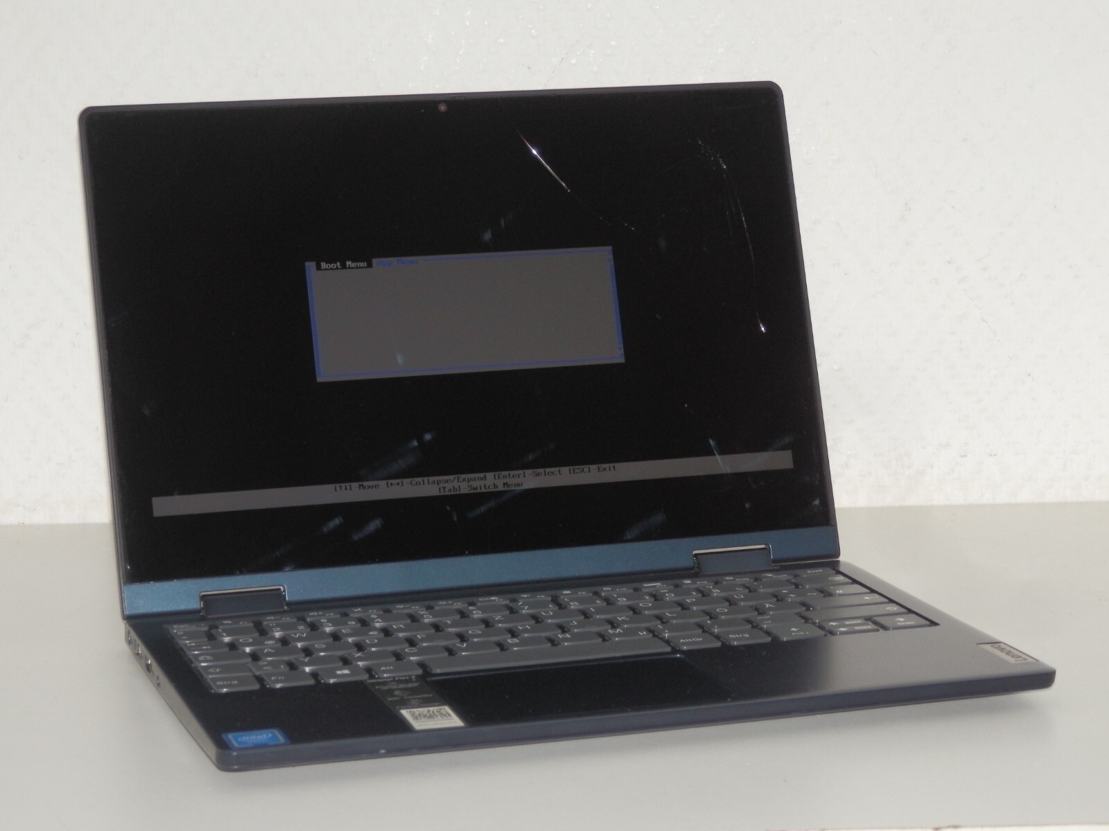 Lenovo IP Flex 3 11IGL05, Intel Celeron N4020, 4GB Ram, ohne SSD, 11,6″ Zoll HD