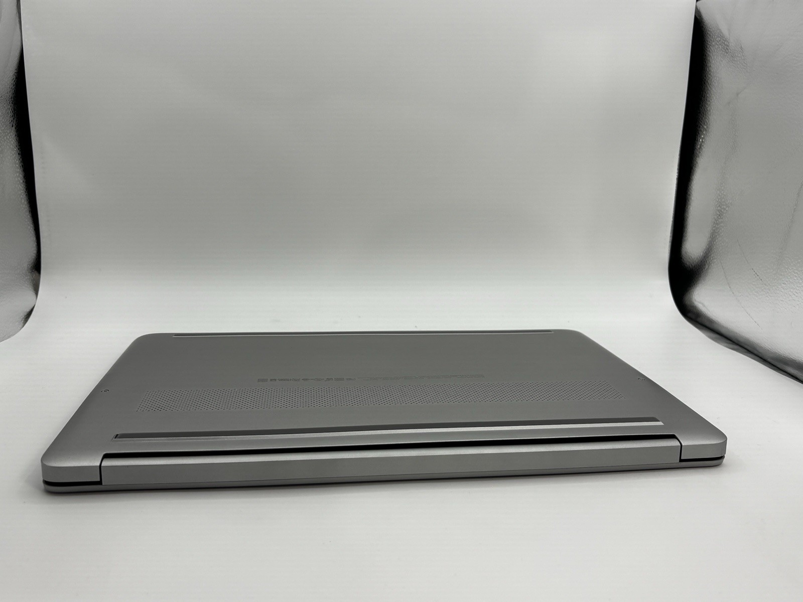 HP 15-dy1076nr Laptop, 15.6″, i5-1035G1, 8GB RAM, 256GB SSD, Windows 11