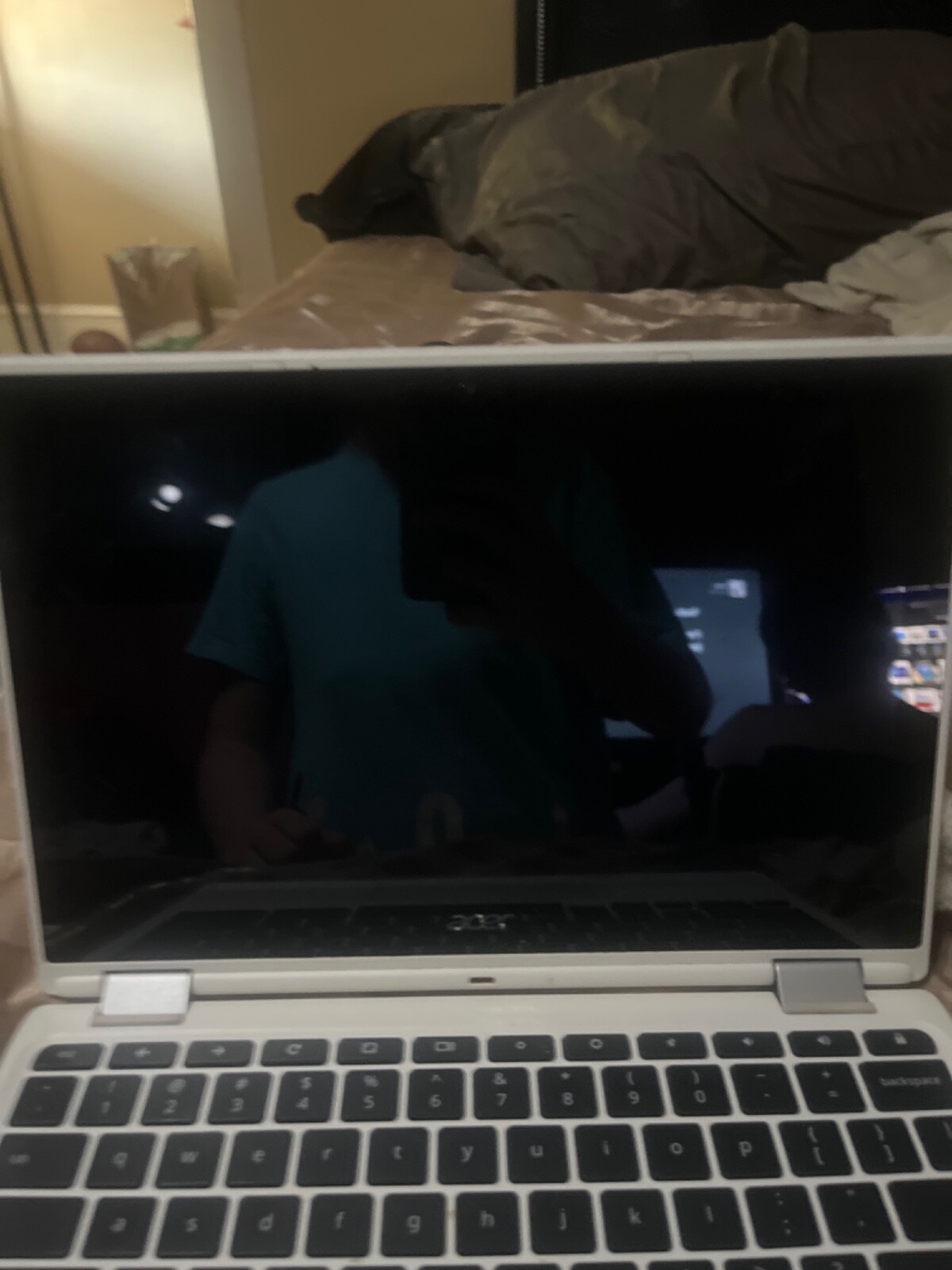 Acer Chromebook Touch White CB5-132T N15Q8 Celeron N3060 1.6GHz 4GB RAM 16GB SSD