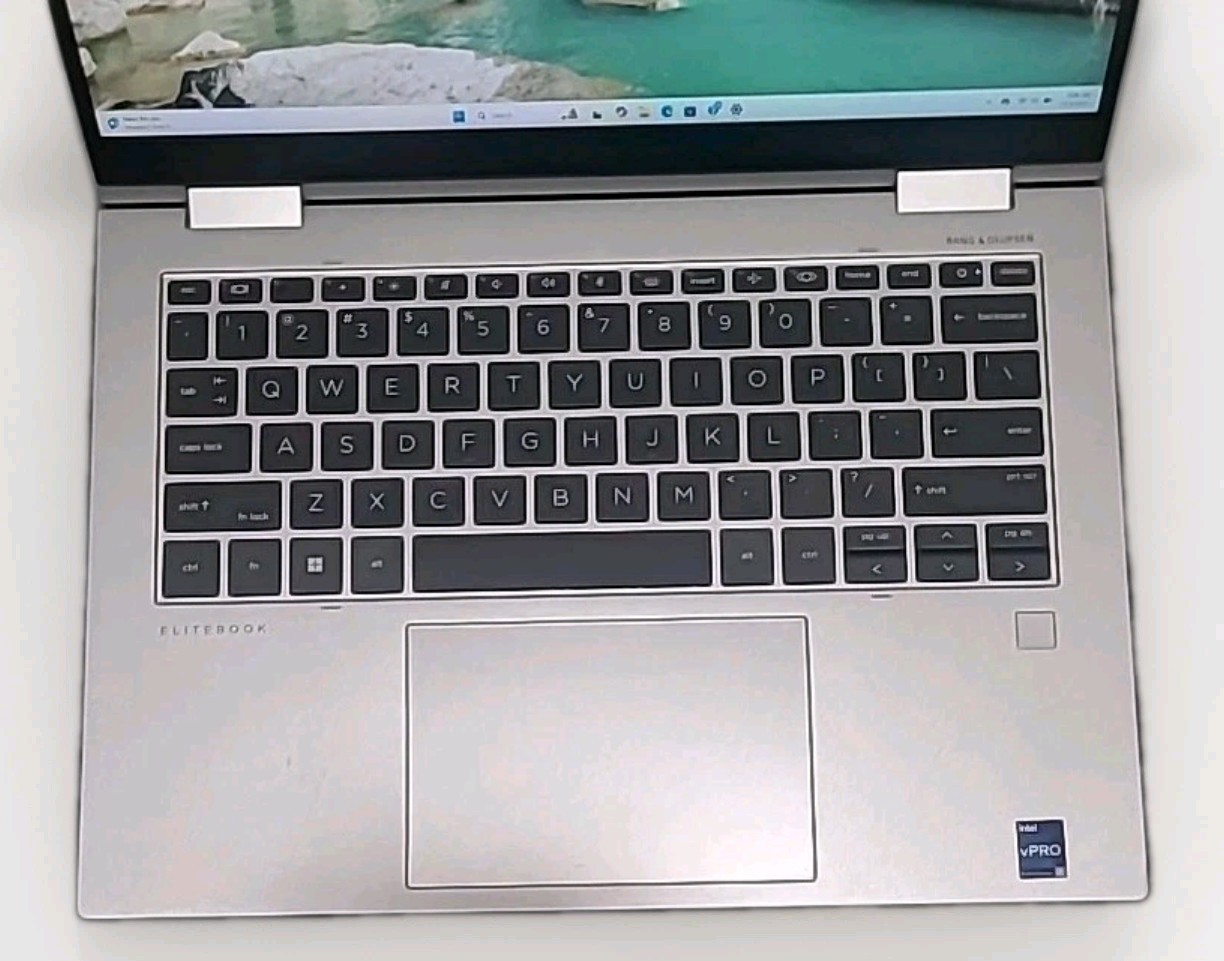 HP Elite x360 1040 G10 2-in-1 14″ Touch i5-1345U 16GB 256GB W11P MINT Warranty