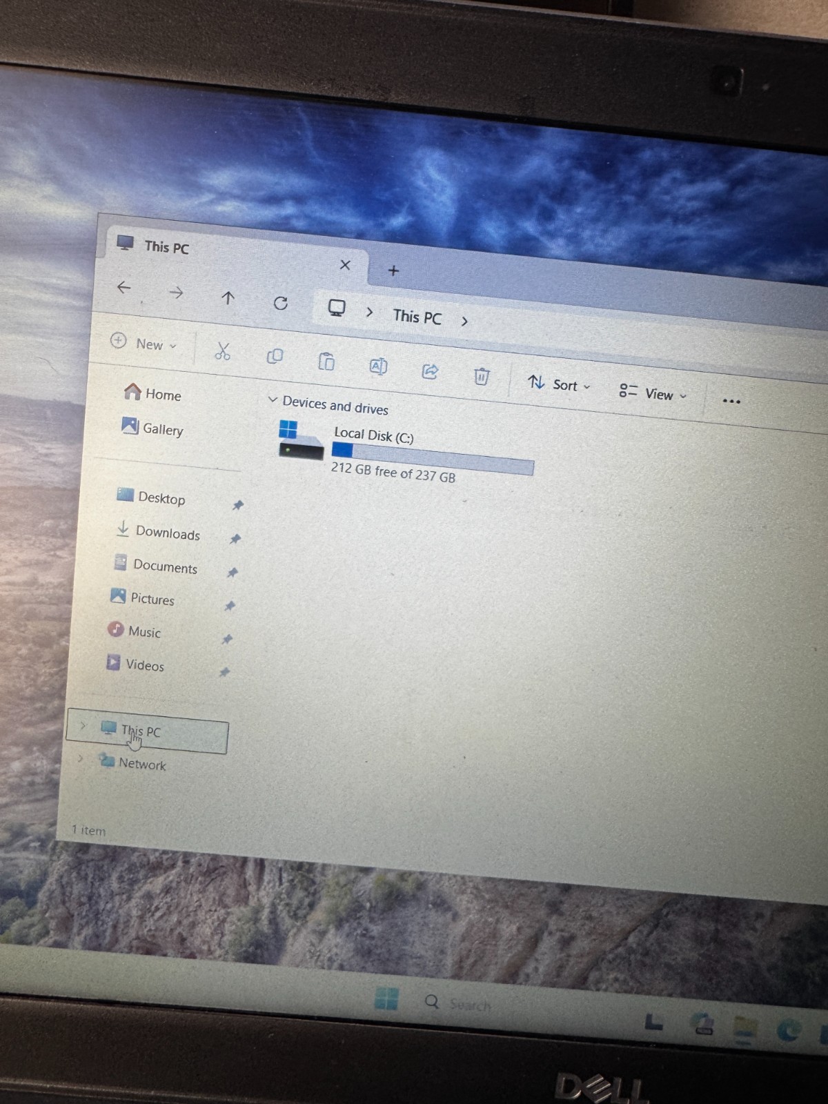Dell Latitude 3500 15.6″ FHD i5-8265U 8gb Ram 256gb SSD W11 Pro *READ #6220