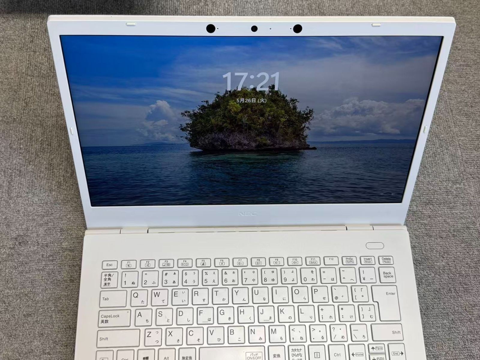 Super Light NEC LAVIE N1475CAW i7-1165G7 Iris Xe 8GB SSD 512GB 14.0″ FHD Win 11