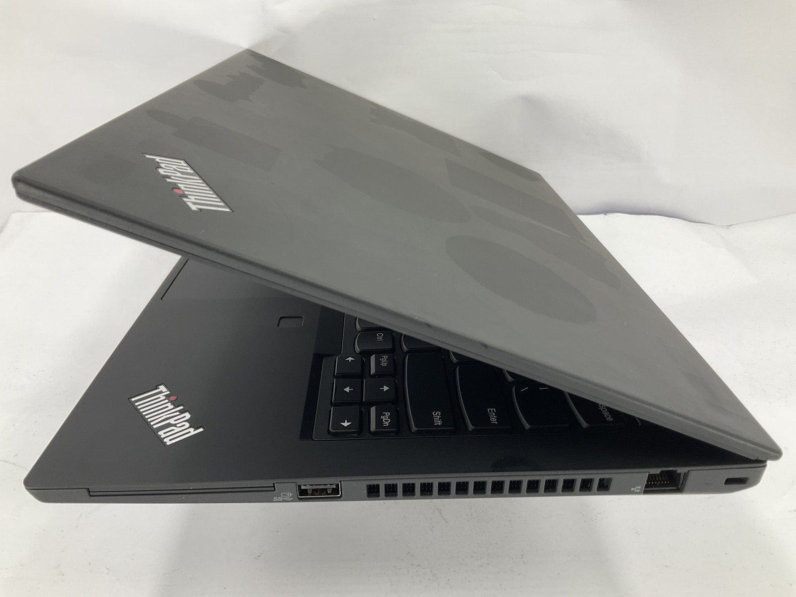 Lenovo ThinkPad T495 14″ AMD Ryzen 7 Pro 3700U 512GB 16GB B Win 11 Pro