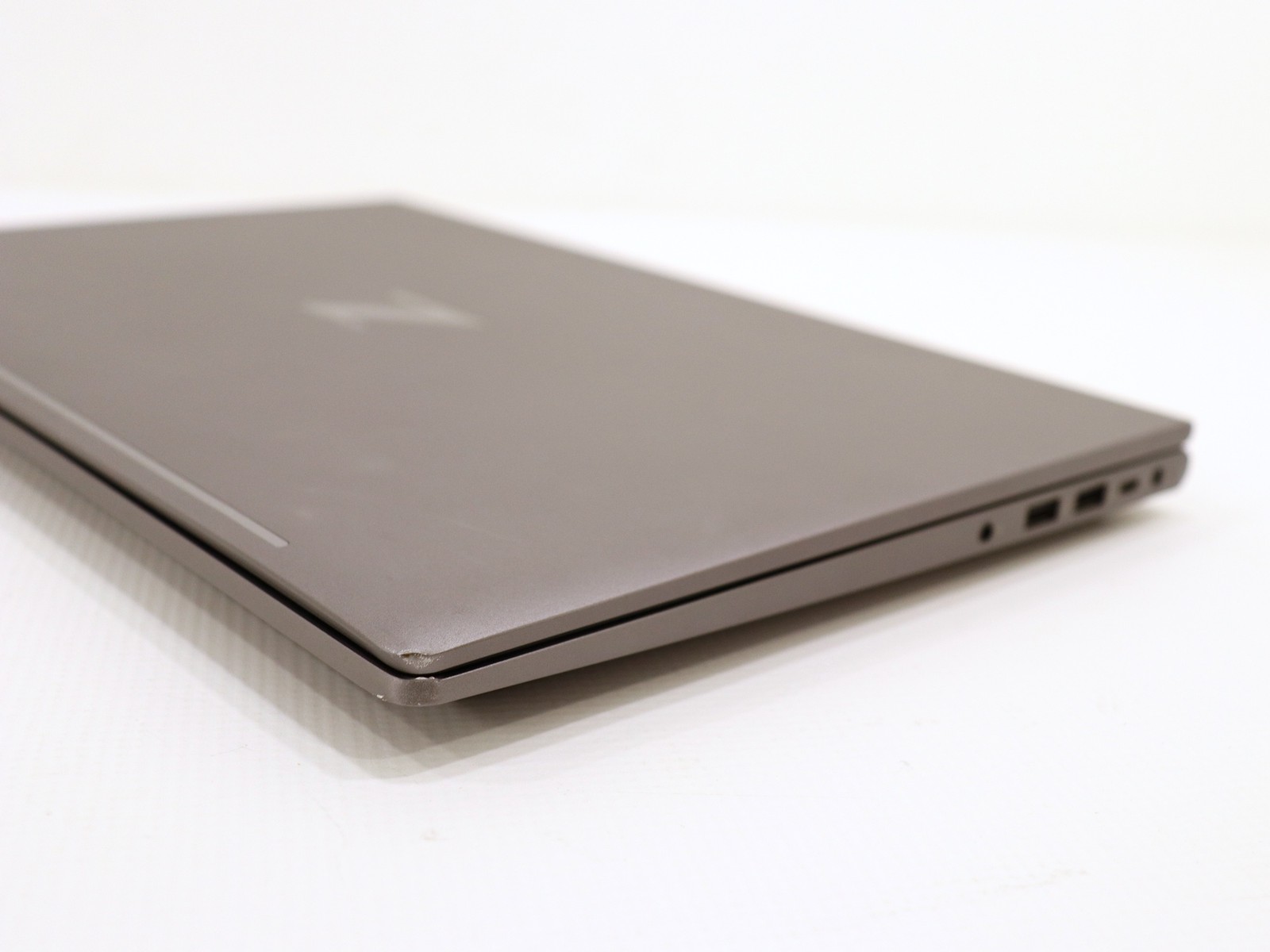 HP ZBook Power G8 15.6″ Touch Intel Core i7-11850H 32GB 512GB NVMe Win 11 Pro