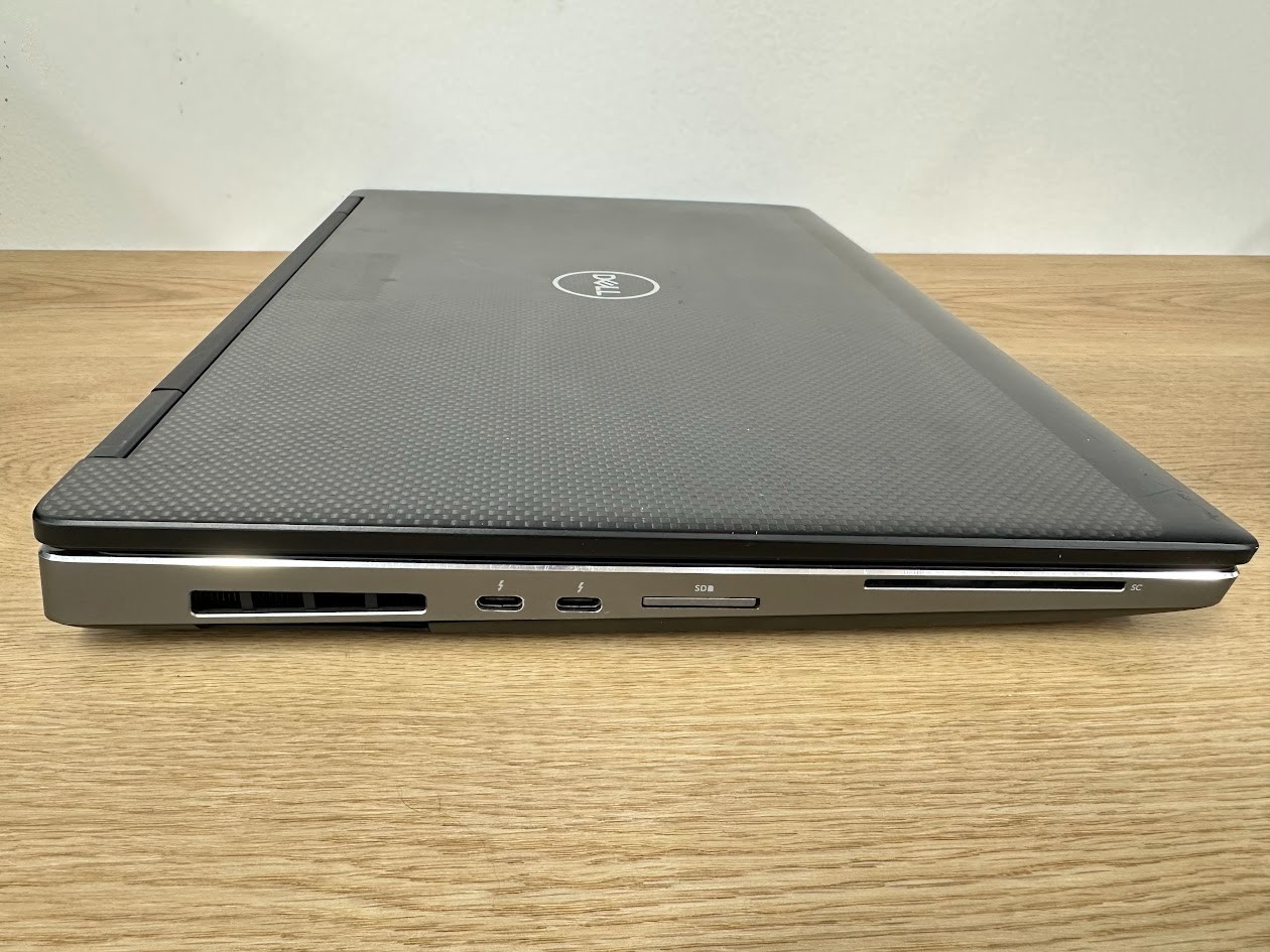 Dell Precision 7530, Core i7 8850H, 32GB, Quadro P2000, 512GB SSD, 2018, 15.6″