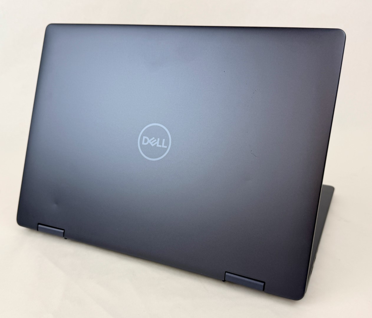 Dell Inspiron 14 7445 14″ FHD+ Touch Ryzen 5 8640HS 8GB 512GB W11H 2in1 – Dents