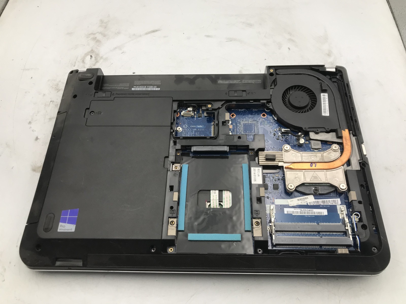 LENOVO THINKPAD E440 – FOR PARTS/BROKEN LCD – INTEL I3 4TH GEN – NO RAM -READ-BB
