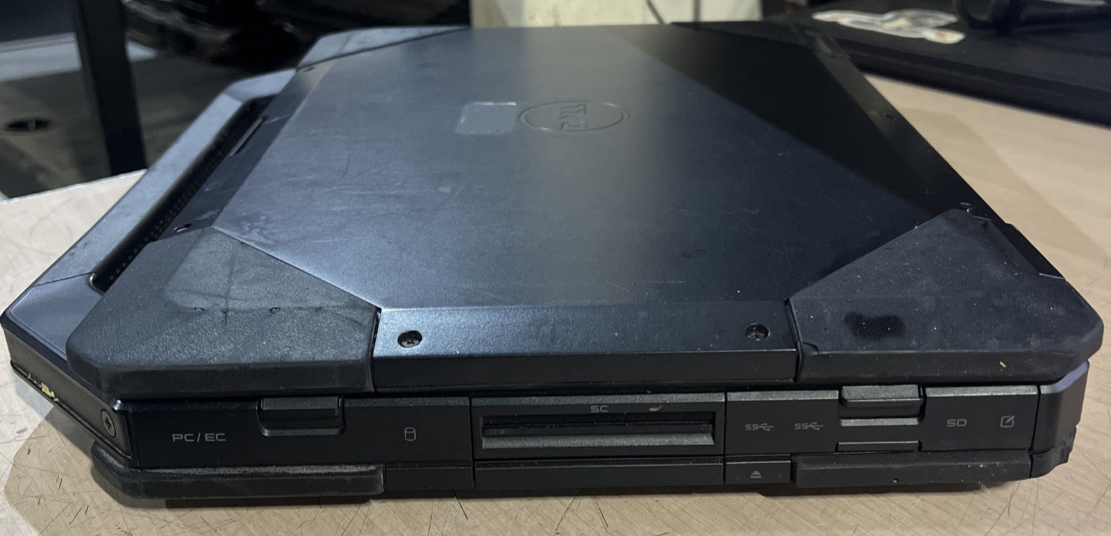 DELL LATITUDE 5414 RUGGED I7-6600U 2.60GHZ 16GB RAM NO HD