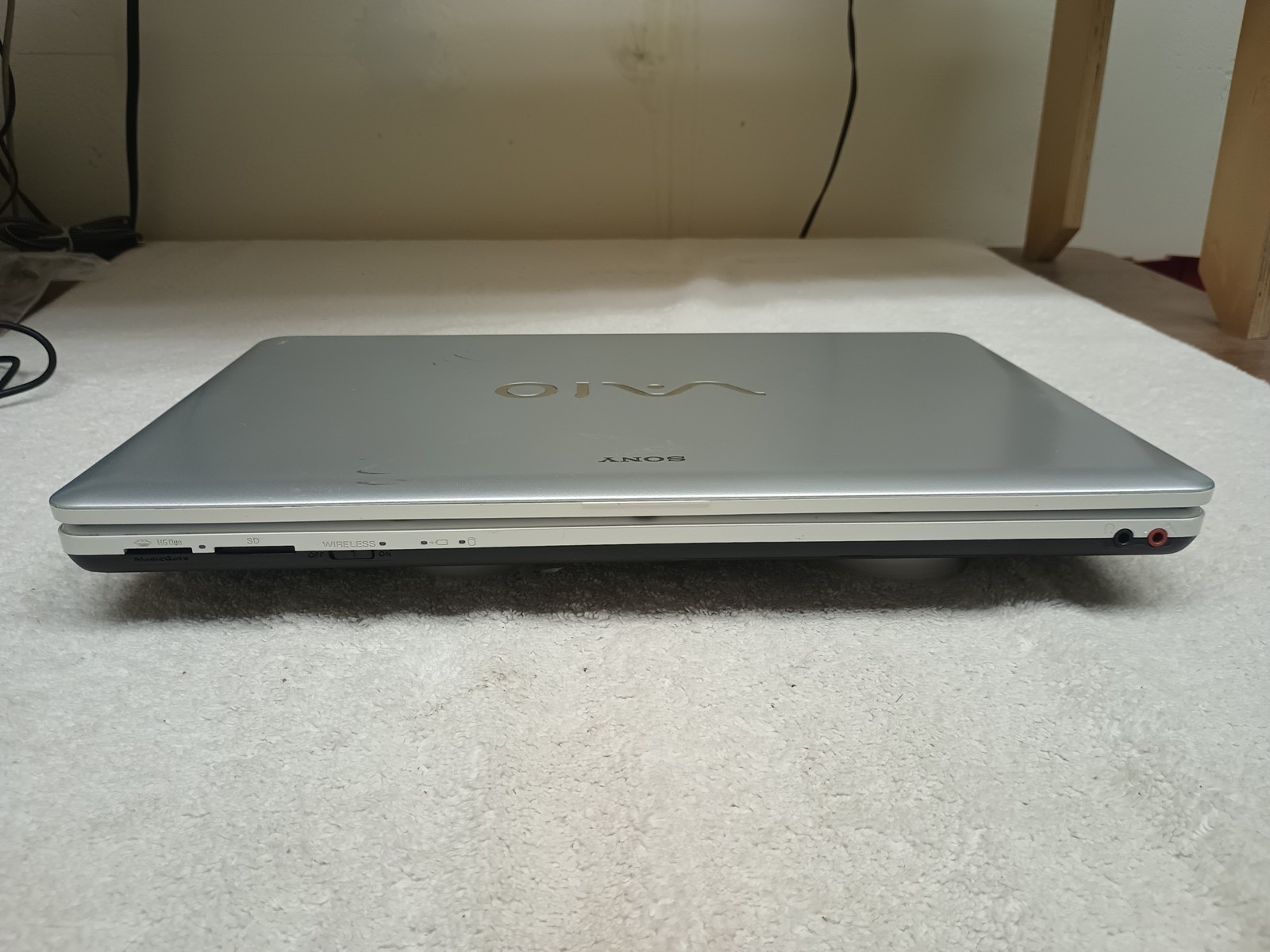 Sony Vaio VPCEB45FX Intel Core i3-380M 2.53GHz 4 GB 320Gb HDD Windows 7