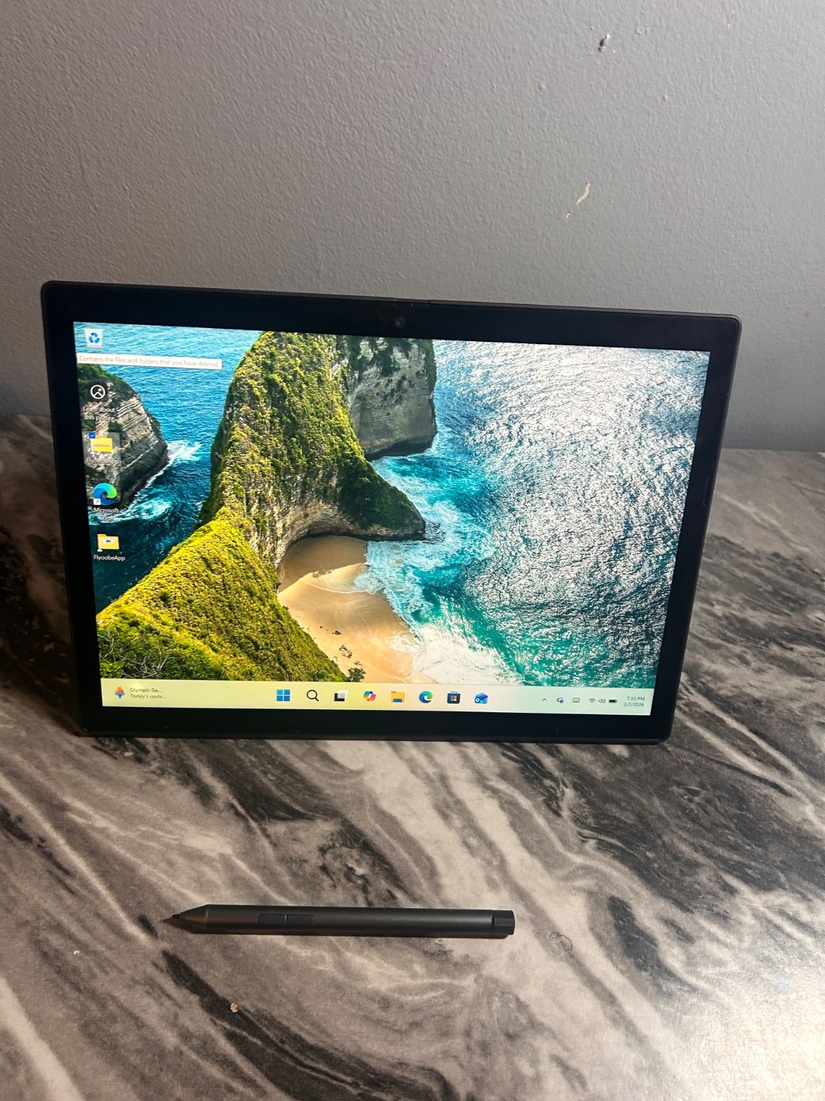 Lenovo X12 Detachable Gen 1 – 16GB RAM | 250GB SSD | Intel i5-1130G7 | Windows 1