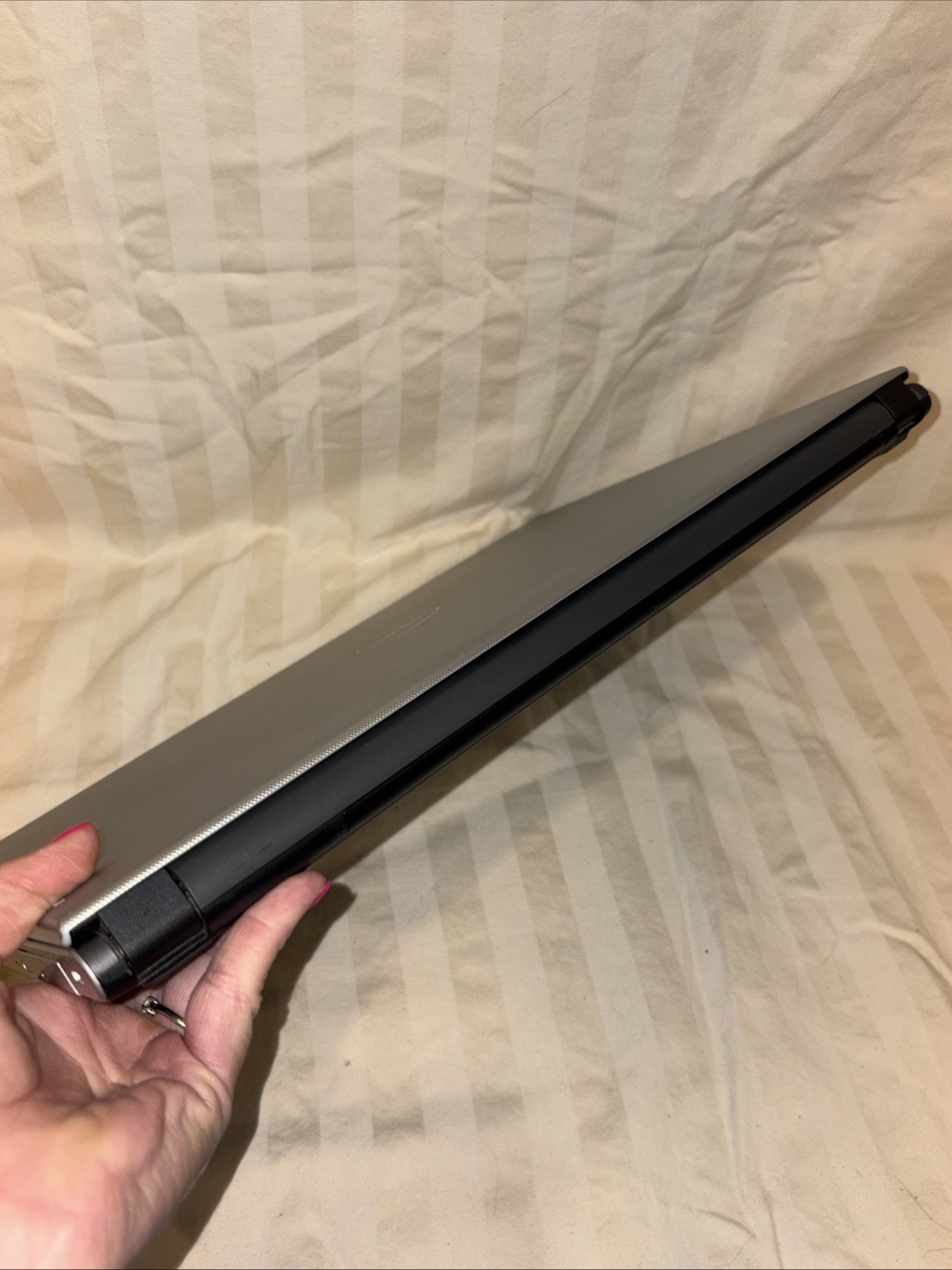 Dell Inspiron 15 i5558 15.6″ Notebook – i5-4210U 1.70 GHz, 4 GB, 500 GB, Win 10