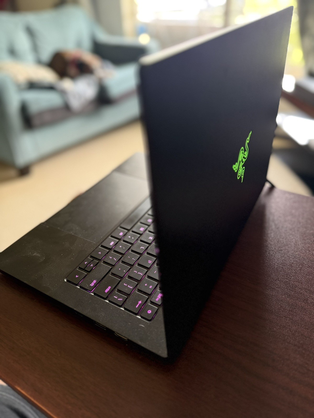 2023 Razer Blade 14 RZ09-0482 Ryzen 9 7940HS Radeon RTX 4070 16GB 1TB QHD+ 240Hz
