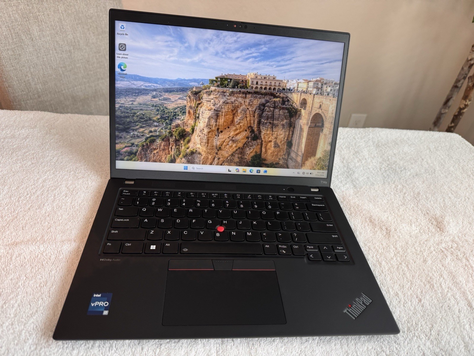 Lenovo ThinkPad T14s Gen 4 i7-1365U 32GB RAM 512GB SSD Windows 11 Pro