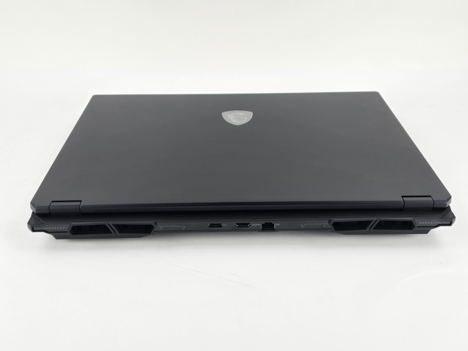 MSI Stealth 18 AI Studio 18″ UHD+ Ultra 9 185H 32GB 1TB RTX 4080 – Used – READ